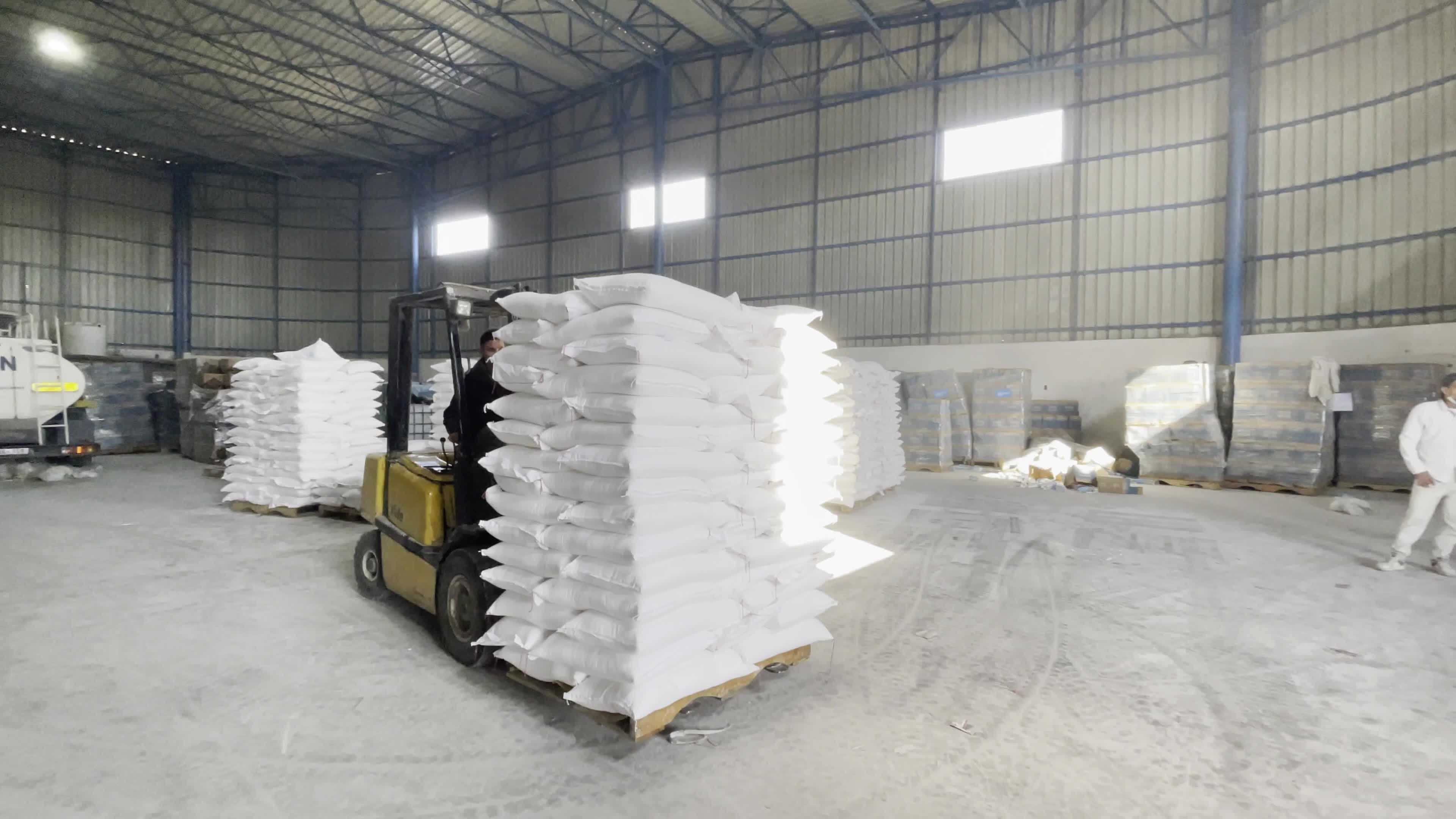 Humanitarian Aid Arrives in Gaza