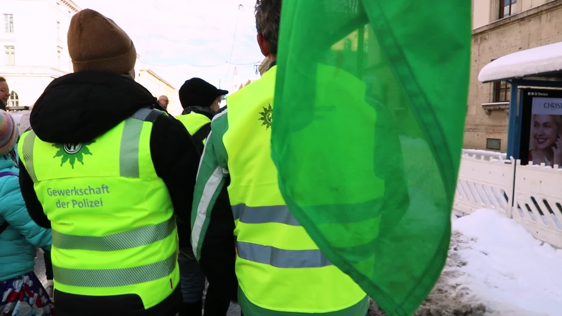 Thousands join the strike of the public workers in Munich