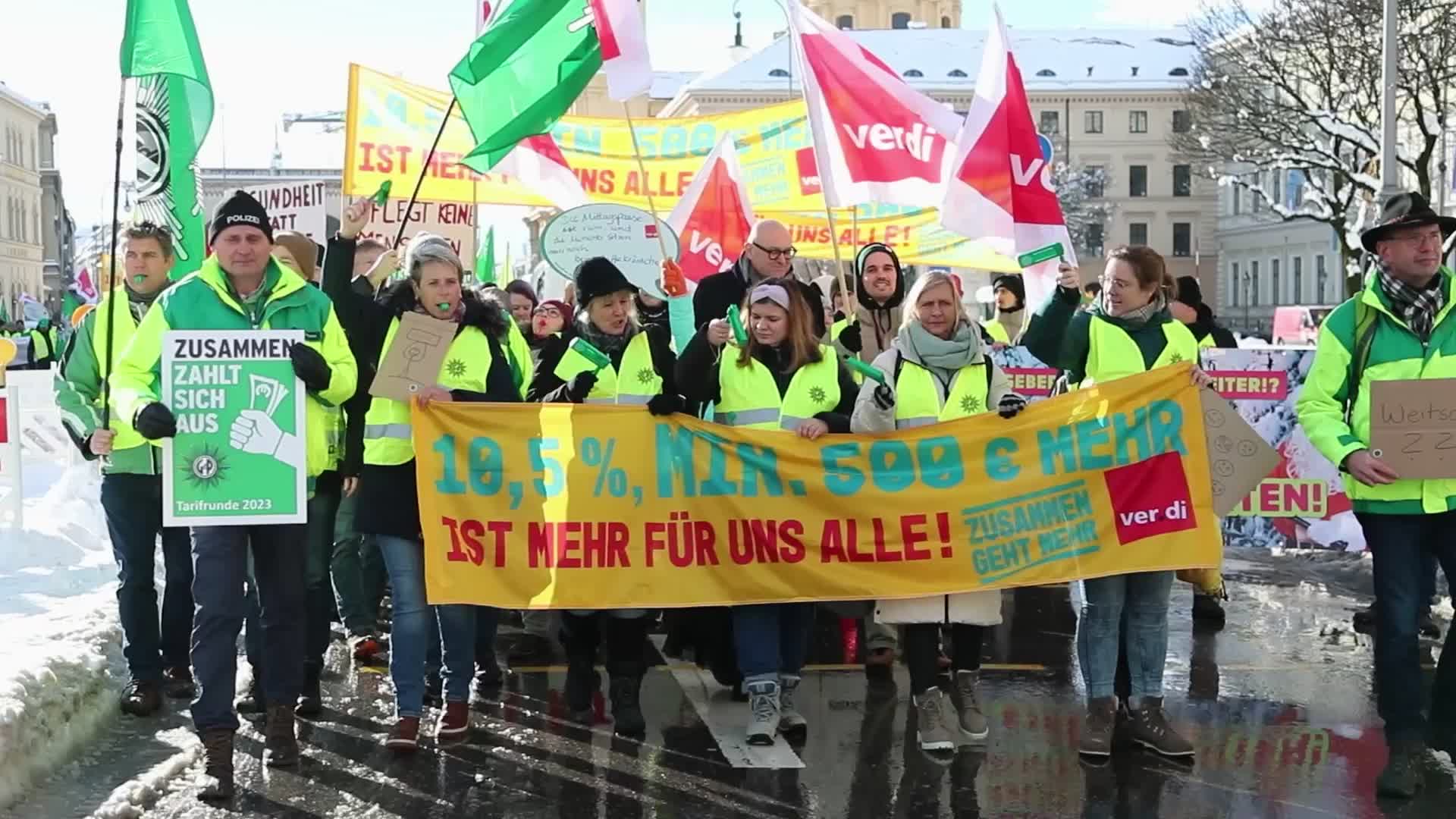 Thousands join the strike of the public workers in Munich