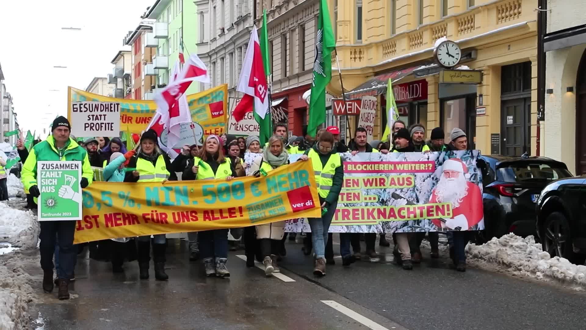 Thousands join the strike of the public workers in Munich