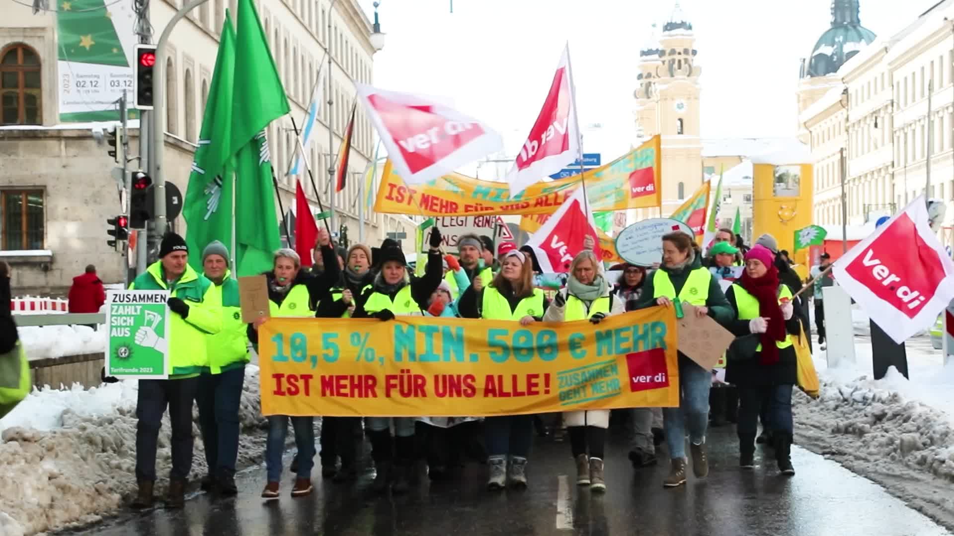 Thousands join the strike of the public workers in Munich
