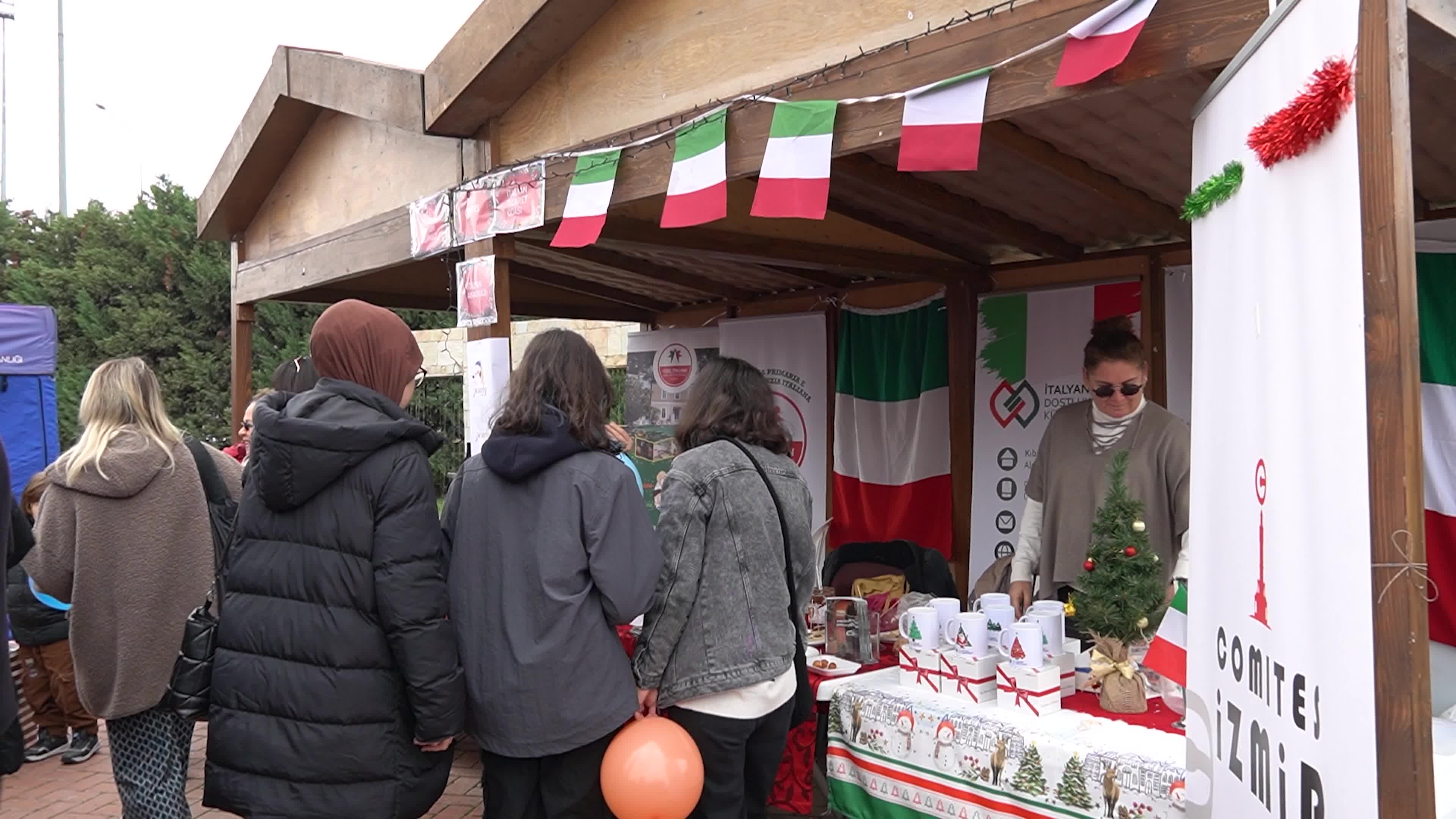 A typical Christmas bazaar 'Mercatino di Natale', Izmir, Turkey