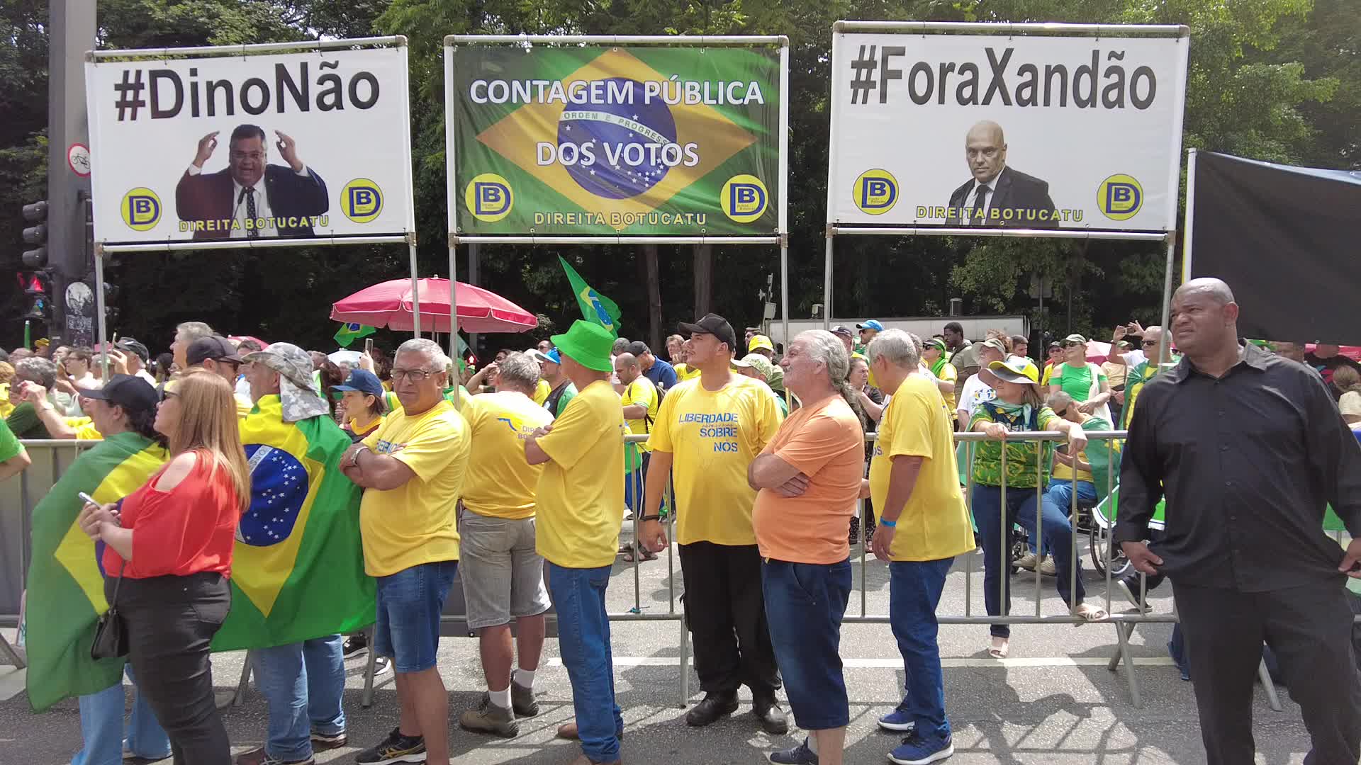 Opposers demand denouncement of Flavio Dino in Brazil
