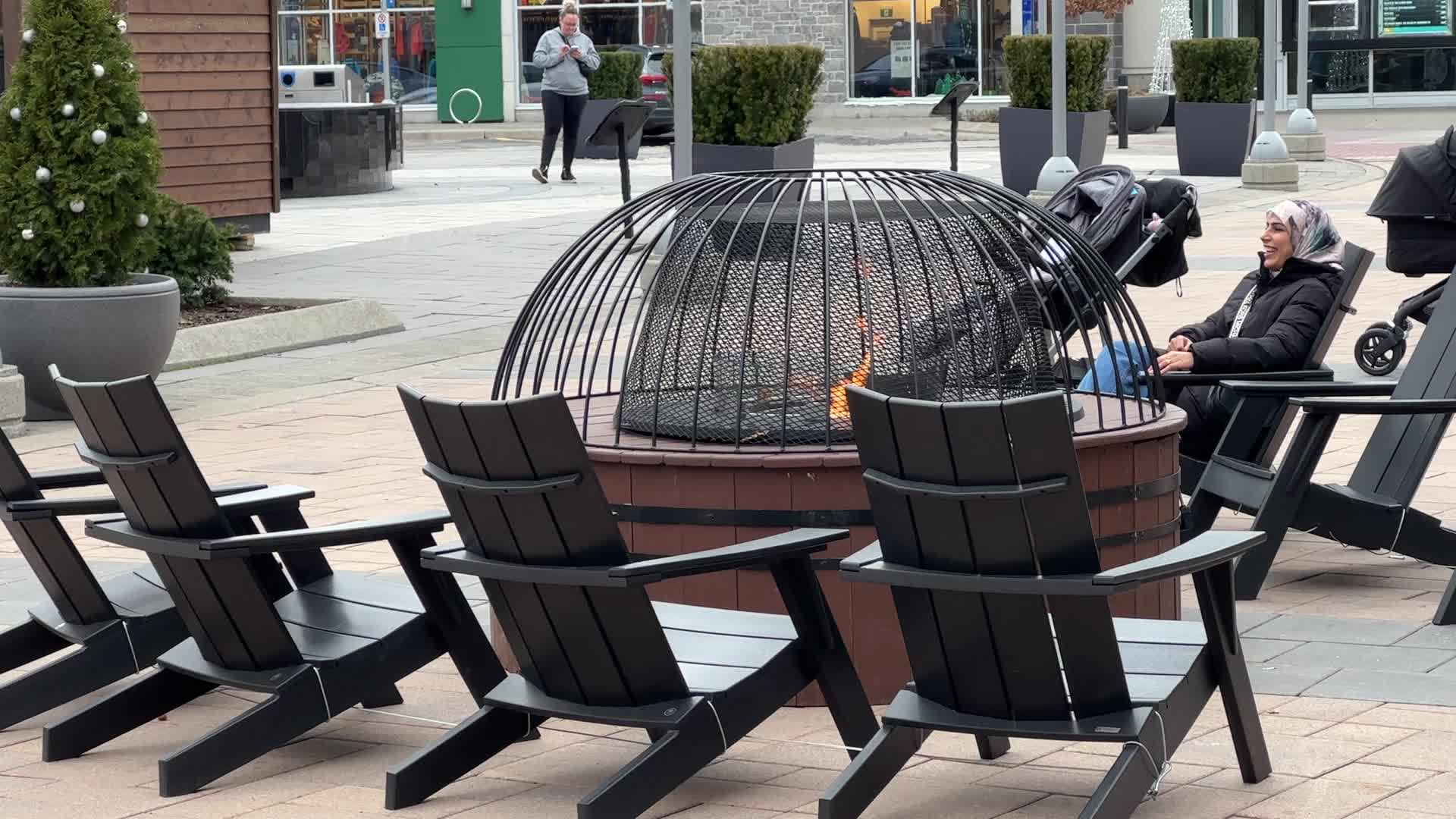 Daily life during winter in Toronto