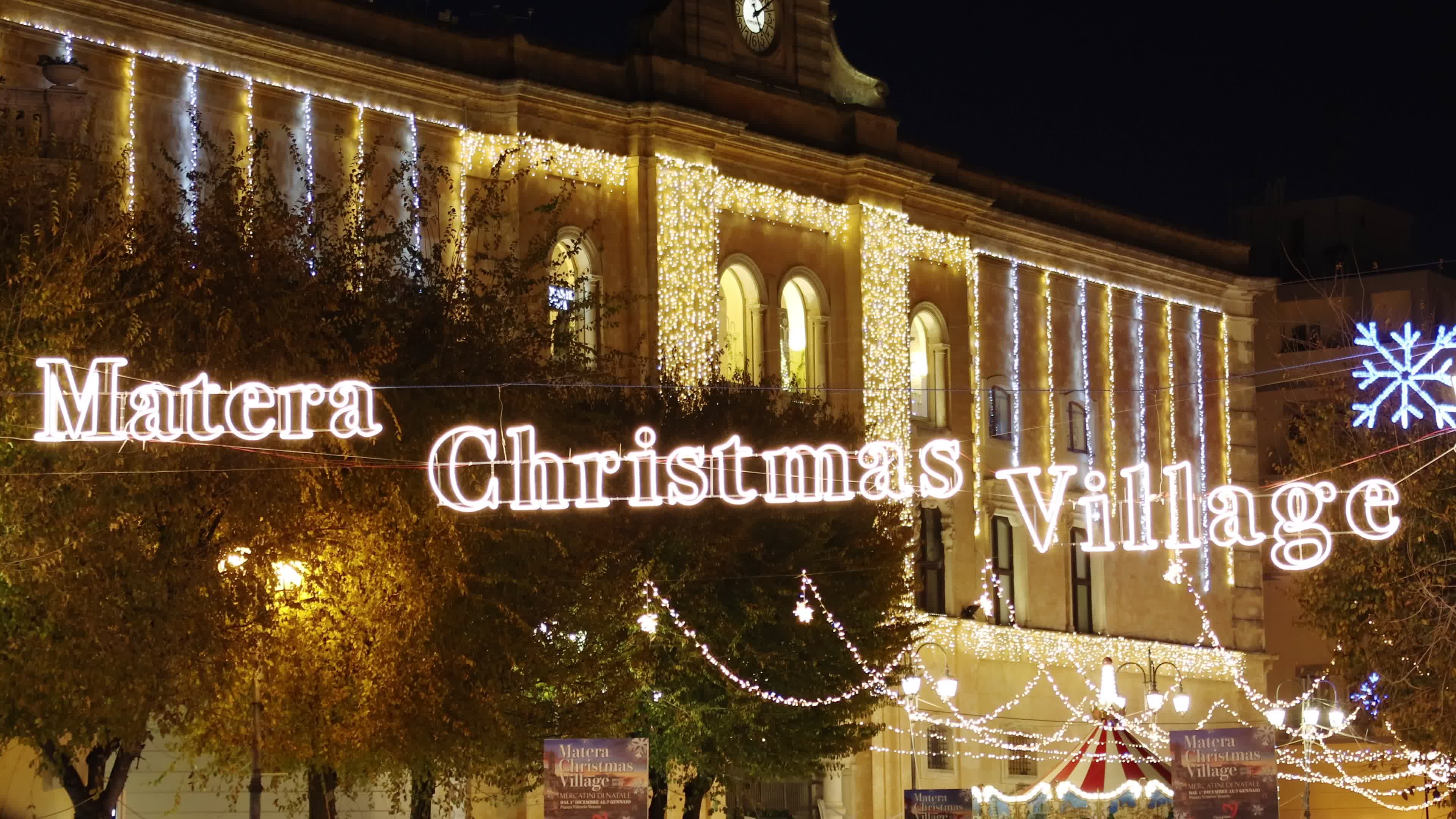 Daily Life In Matera Amid The Christmas Season