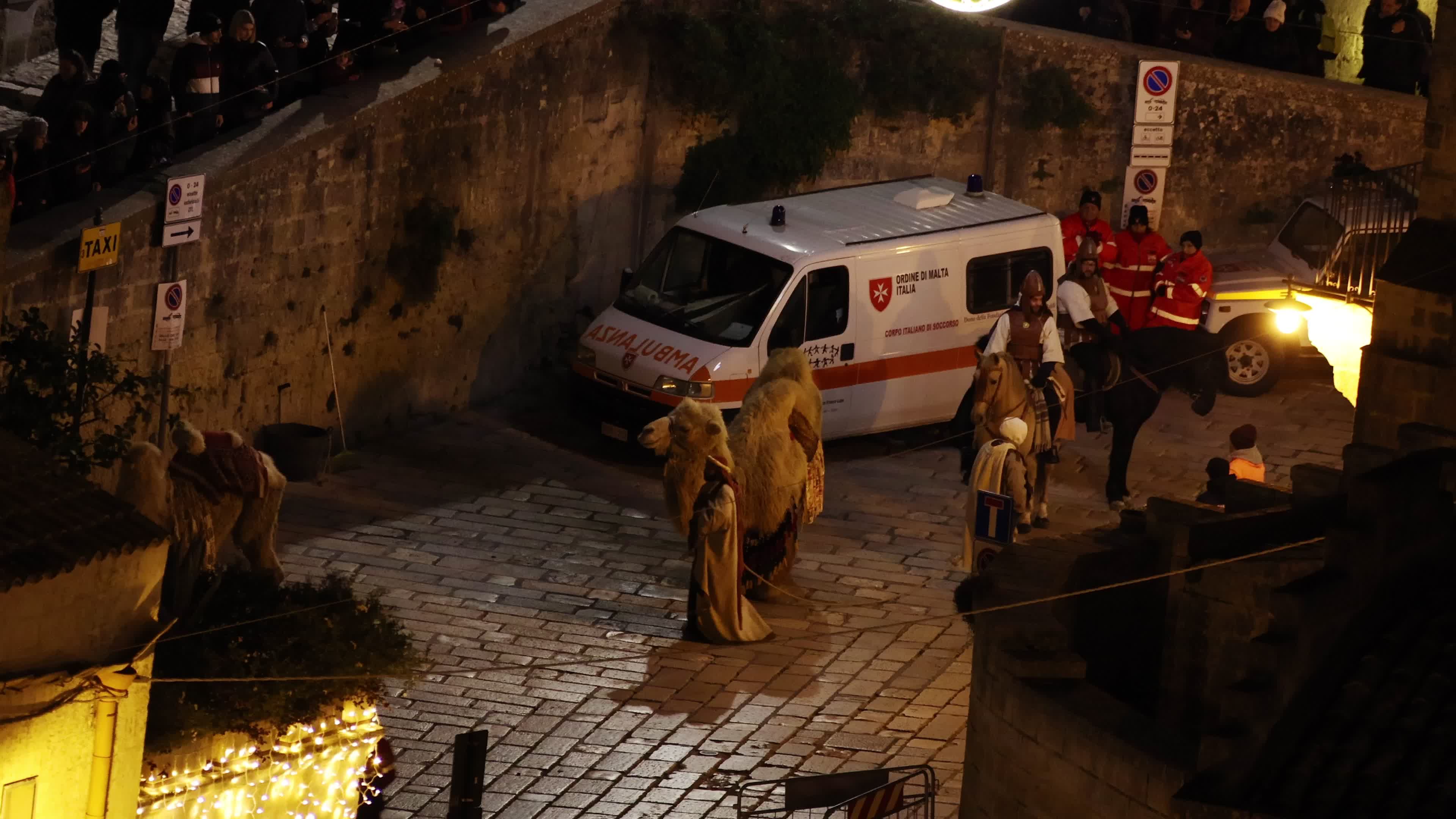 Daily Life In Matera Amid The Christmas Season