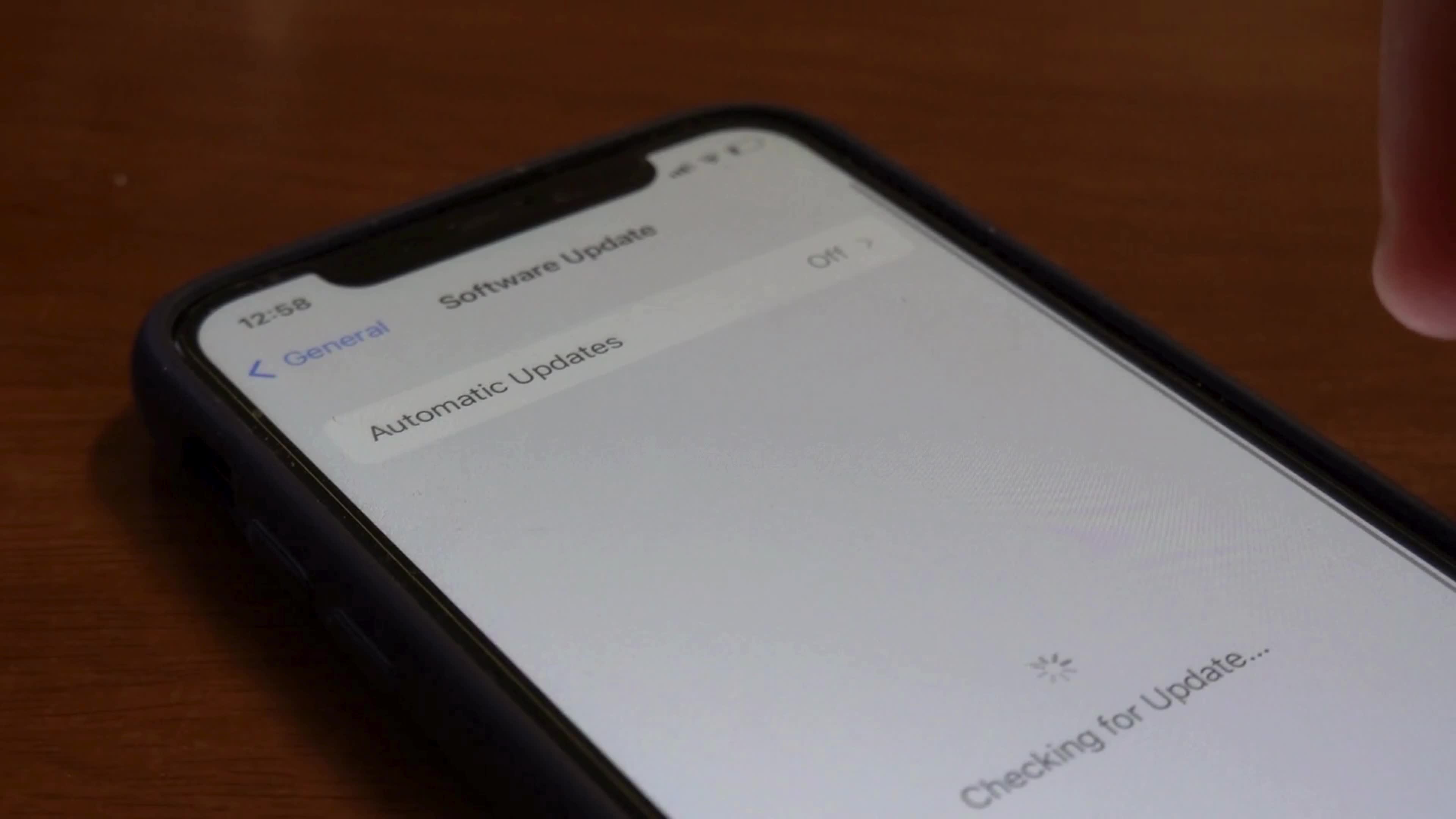 Apple Releases iOS 17.2.1 Update