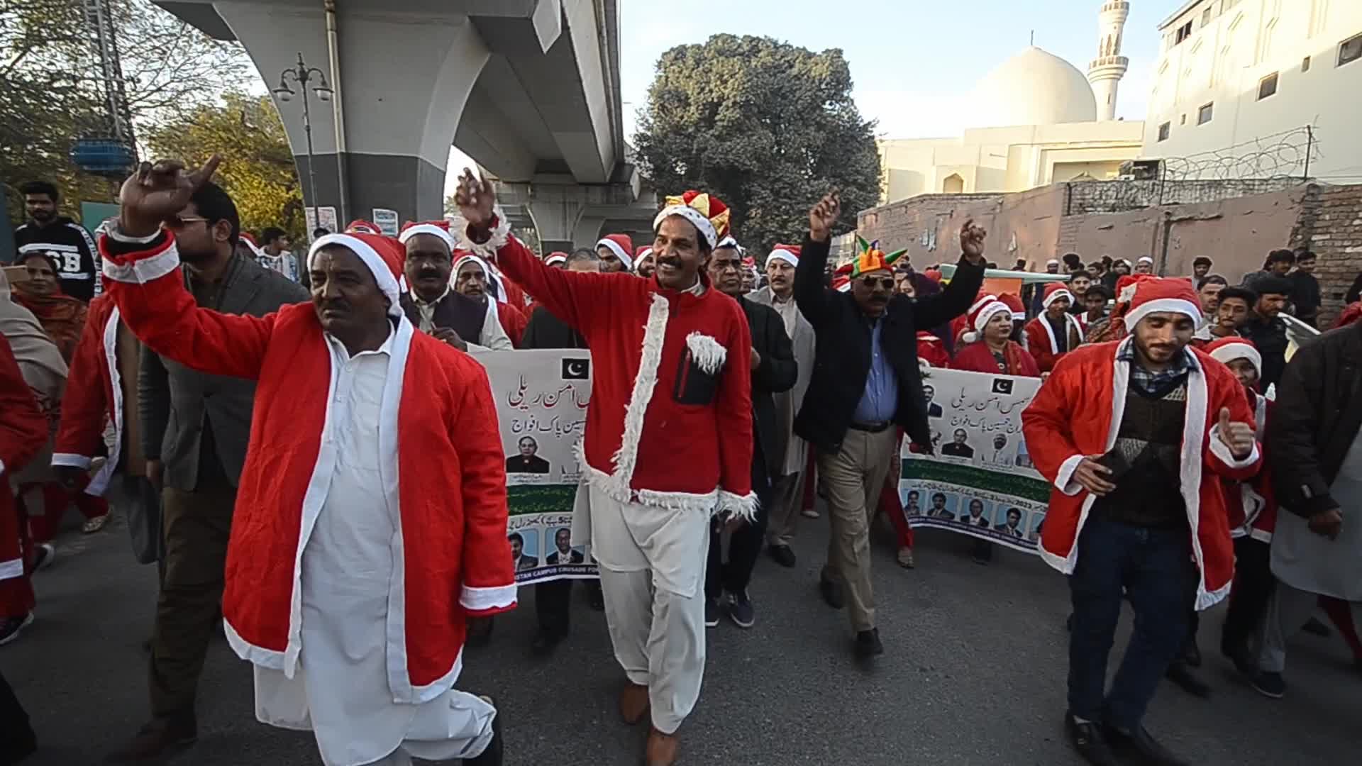 Christians Santa Claus rally ahead of Christmas in Peshawar 