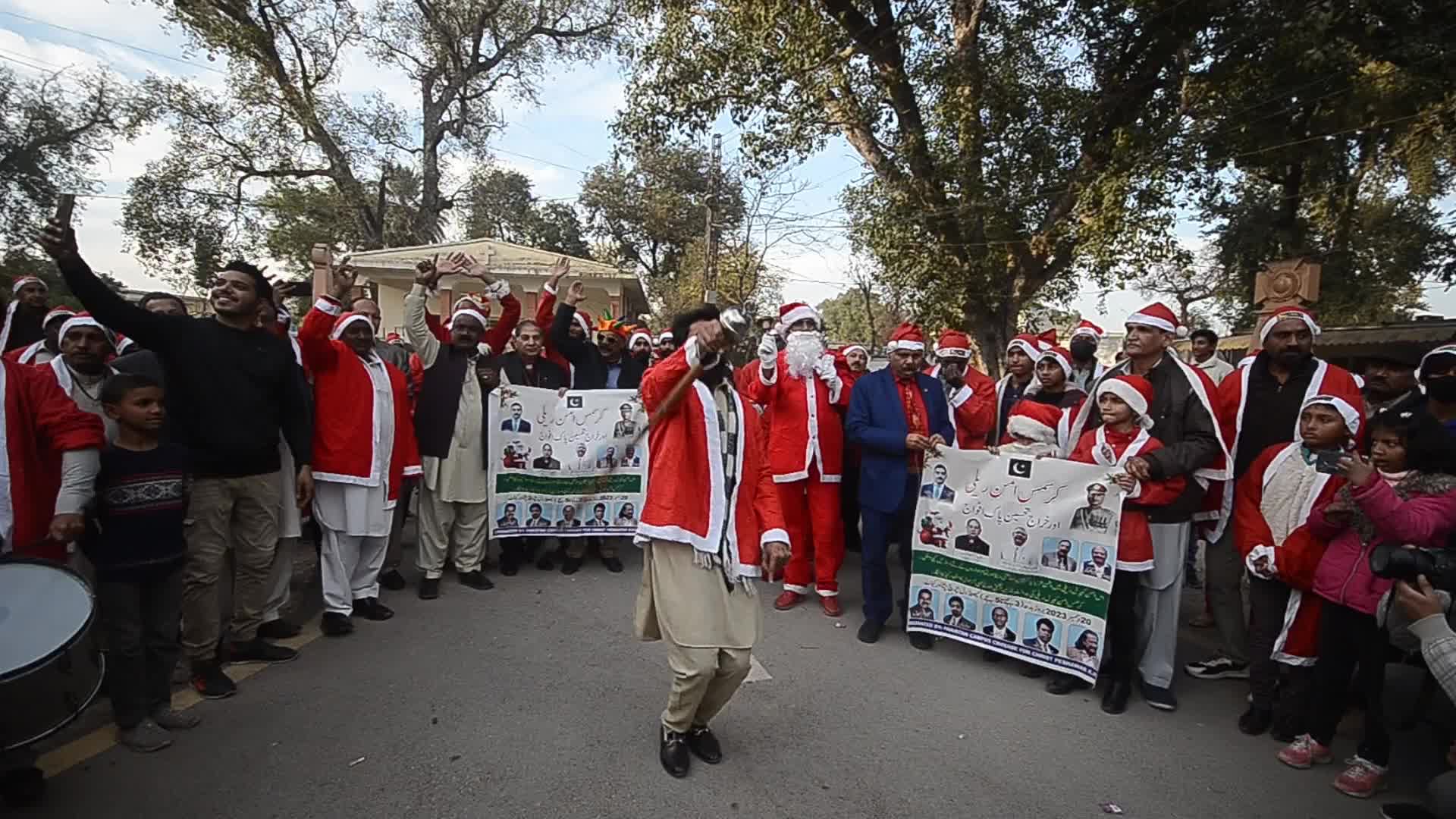 Christians Santa Claus rally ahead of Christmas in Peshawar 