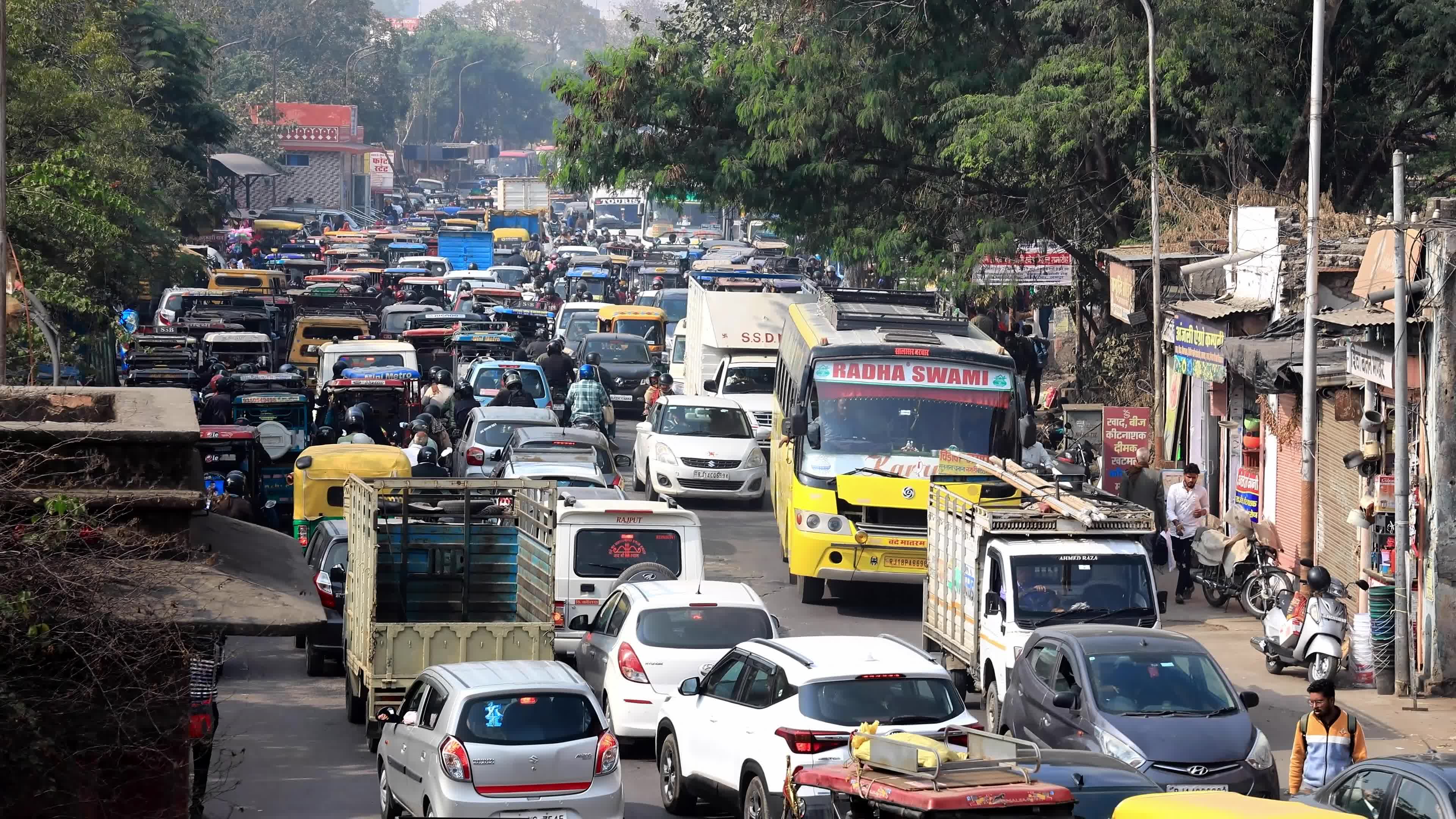 Heavy Traffic Jam in Jaipur 