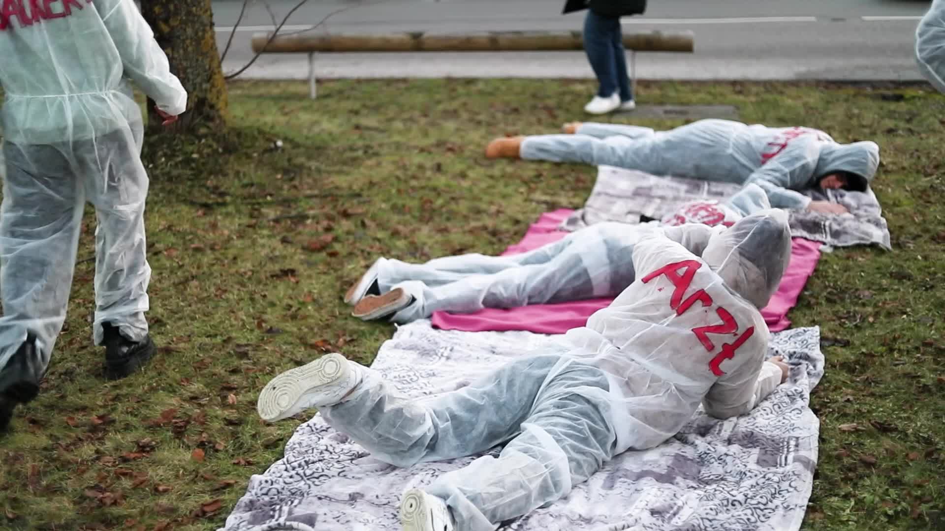 Protest against arms delivery and against Rheinmetall & MTU 