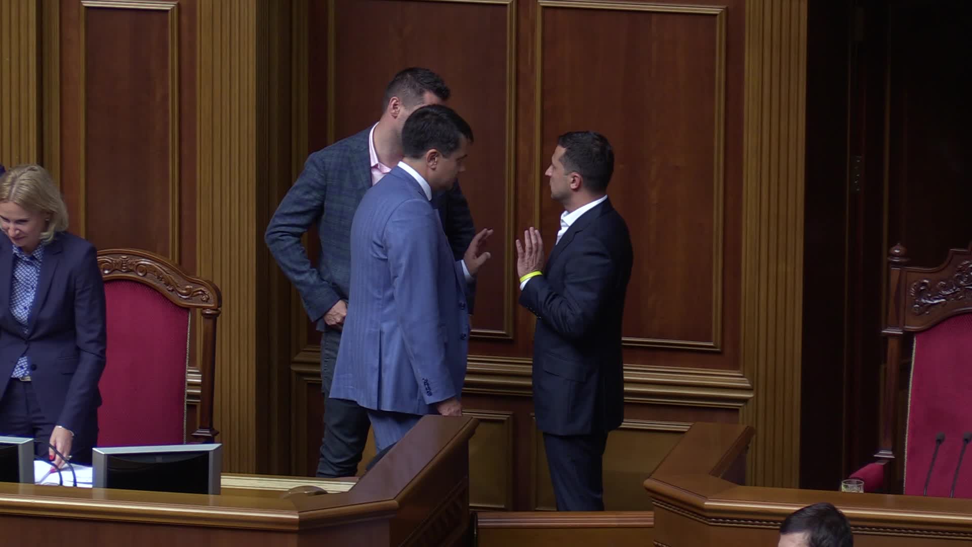 Ukraine's Parliament cancels parliamentary immunity 