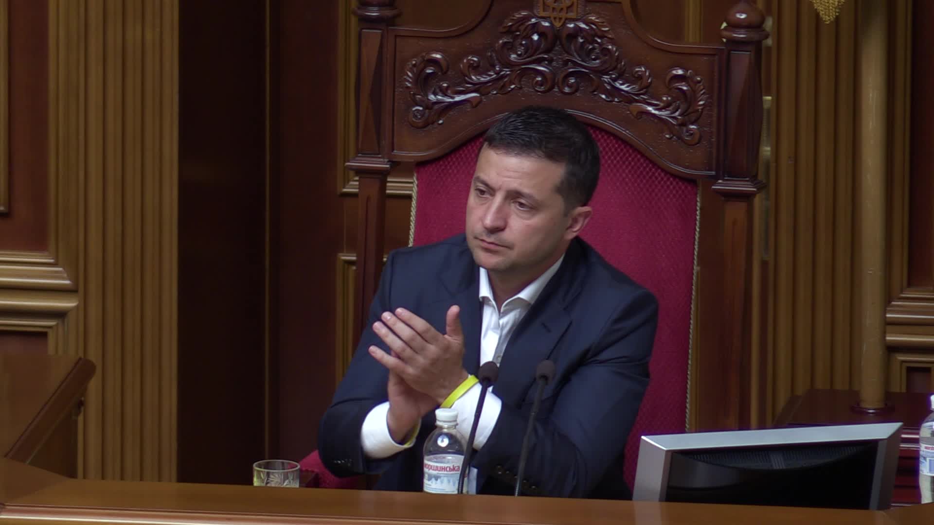 Ukraine's Parliament cancels parliamentary immunity 