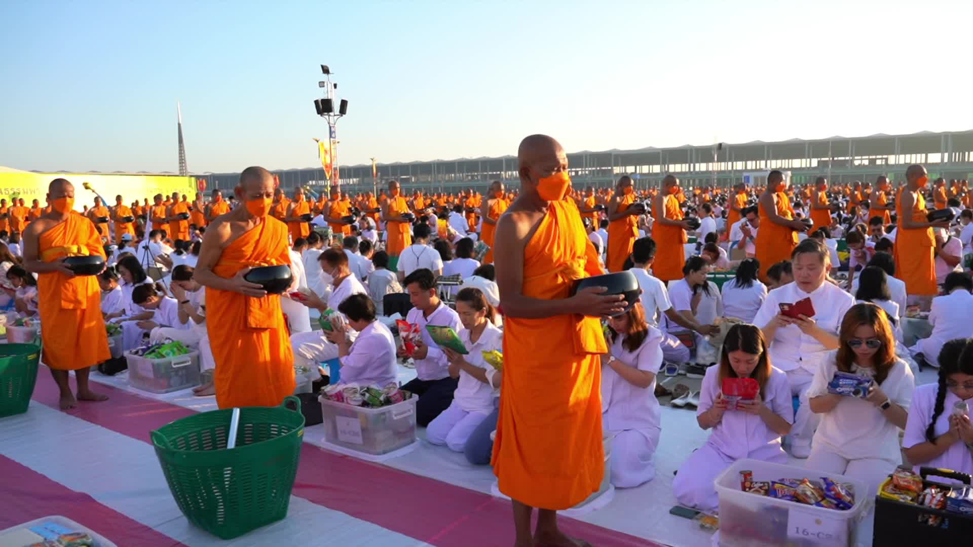 Thailand Celebrates New Year.