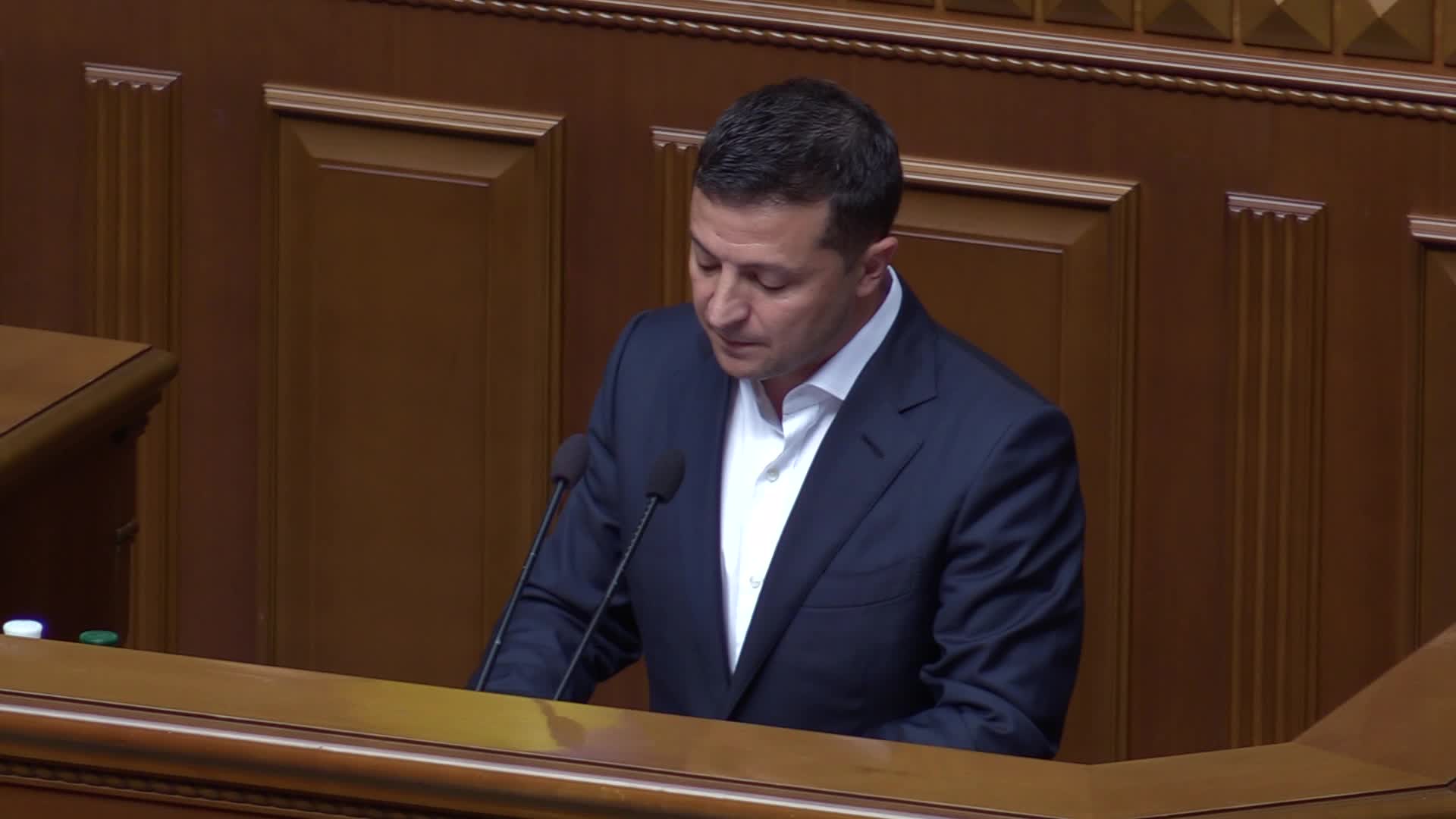 Ukraine's Parliament cancels parliamentary immunity 