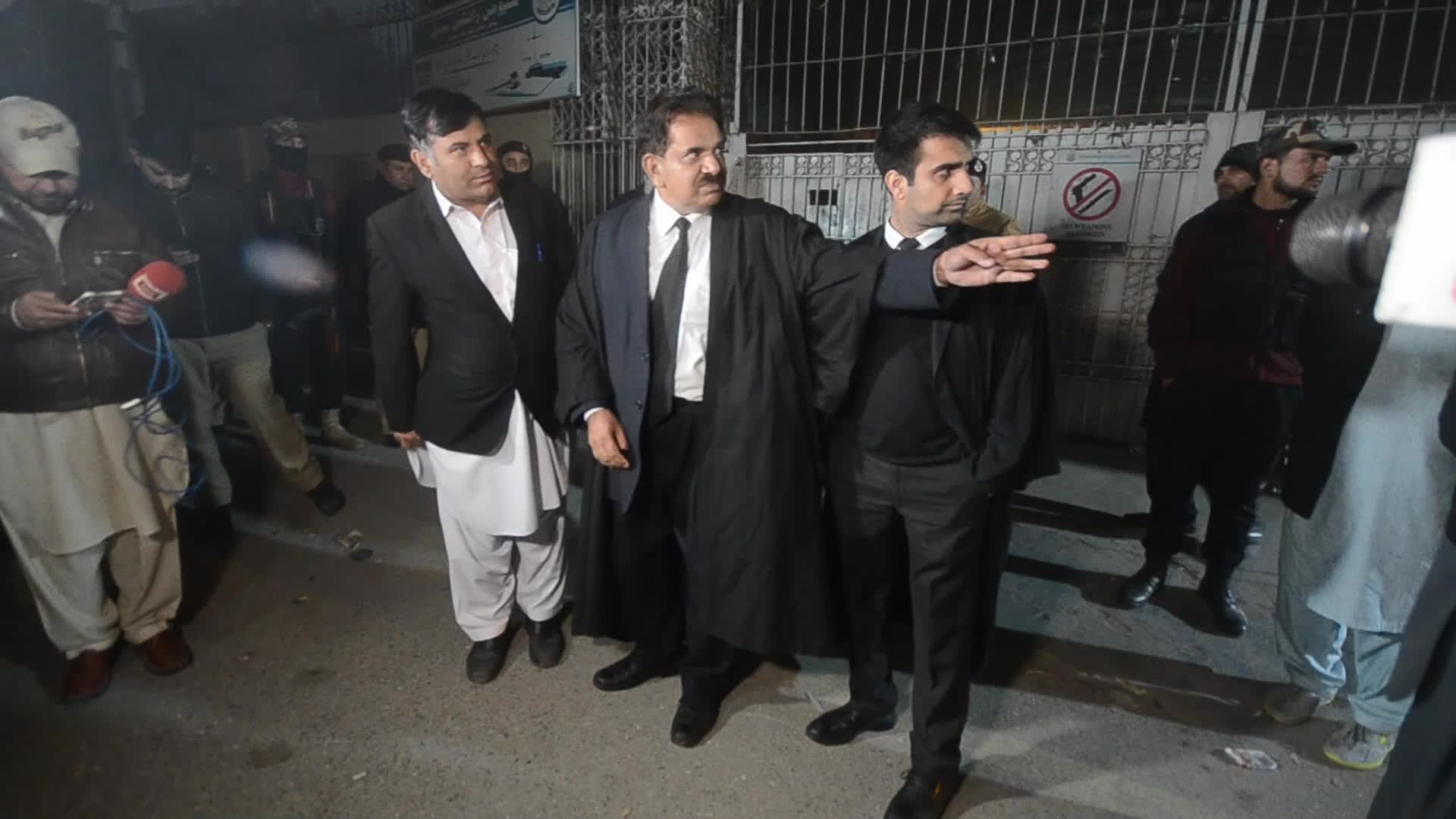 Peshawar High Court grants transit bail to PTI's Zartaj Gul