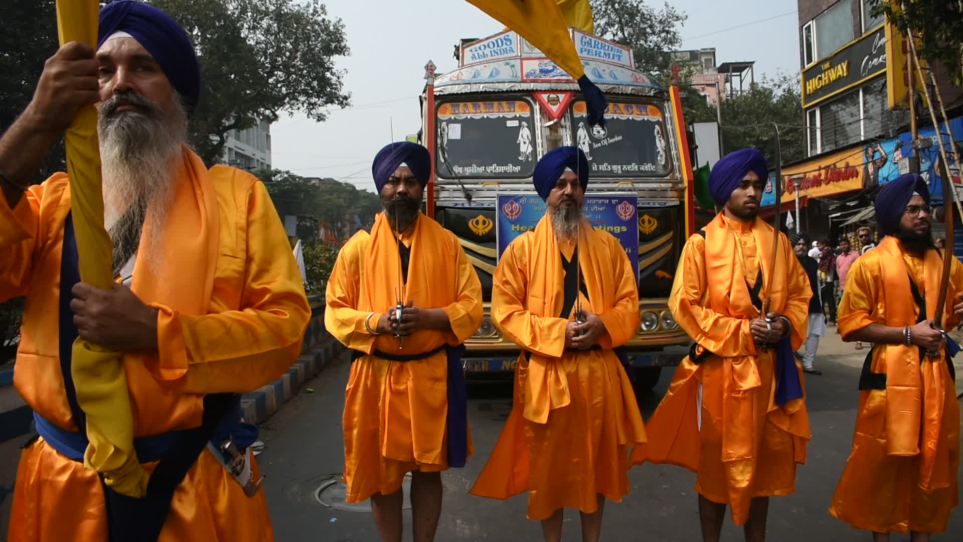 Sikh community of Kolkata celebrates birthday of Guru Gobind Singh.