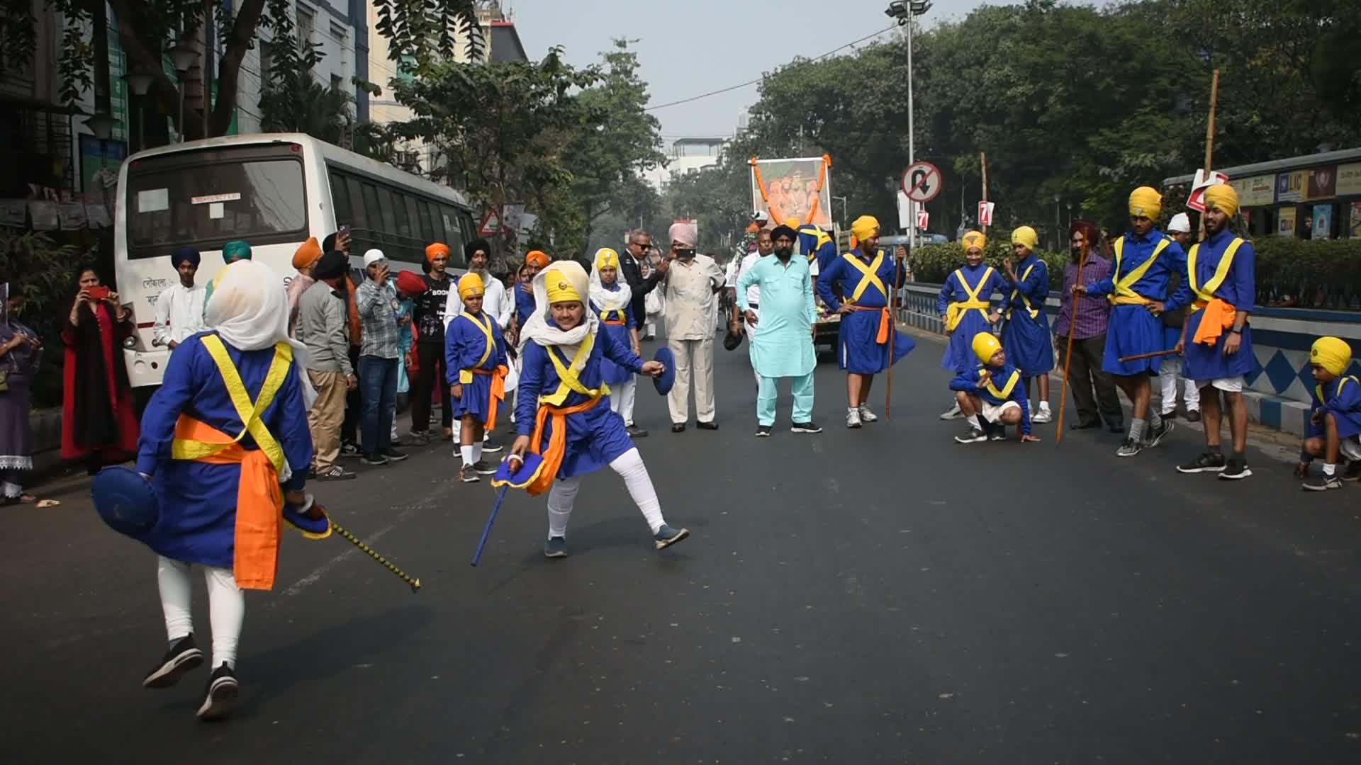 Sikh community of Kolkata celebrates birthday of Guru Gobind Singh.