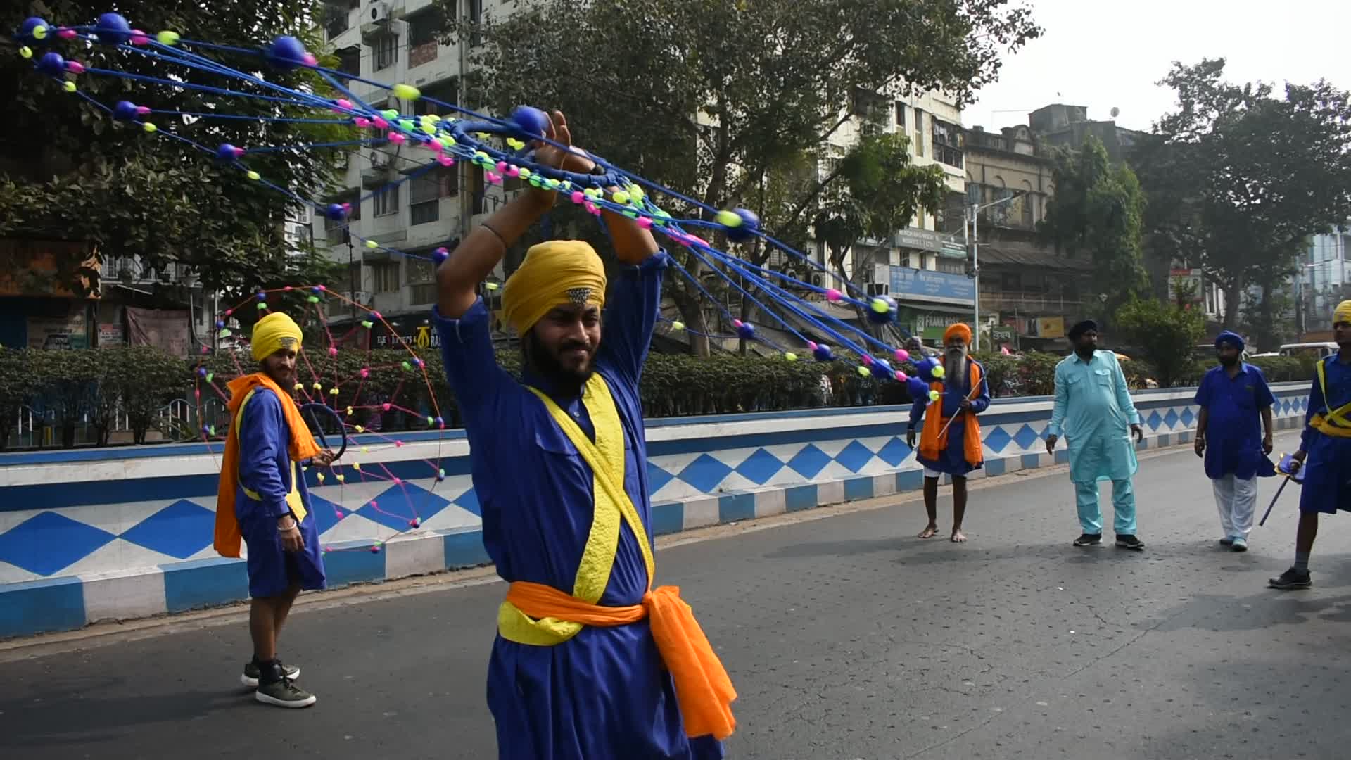 Sikh community of Kolkata celebrates birthday of Guru Gobind Singh.