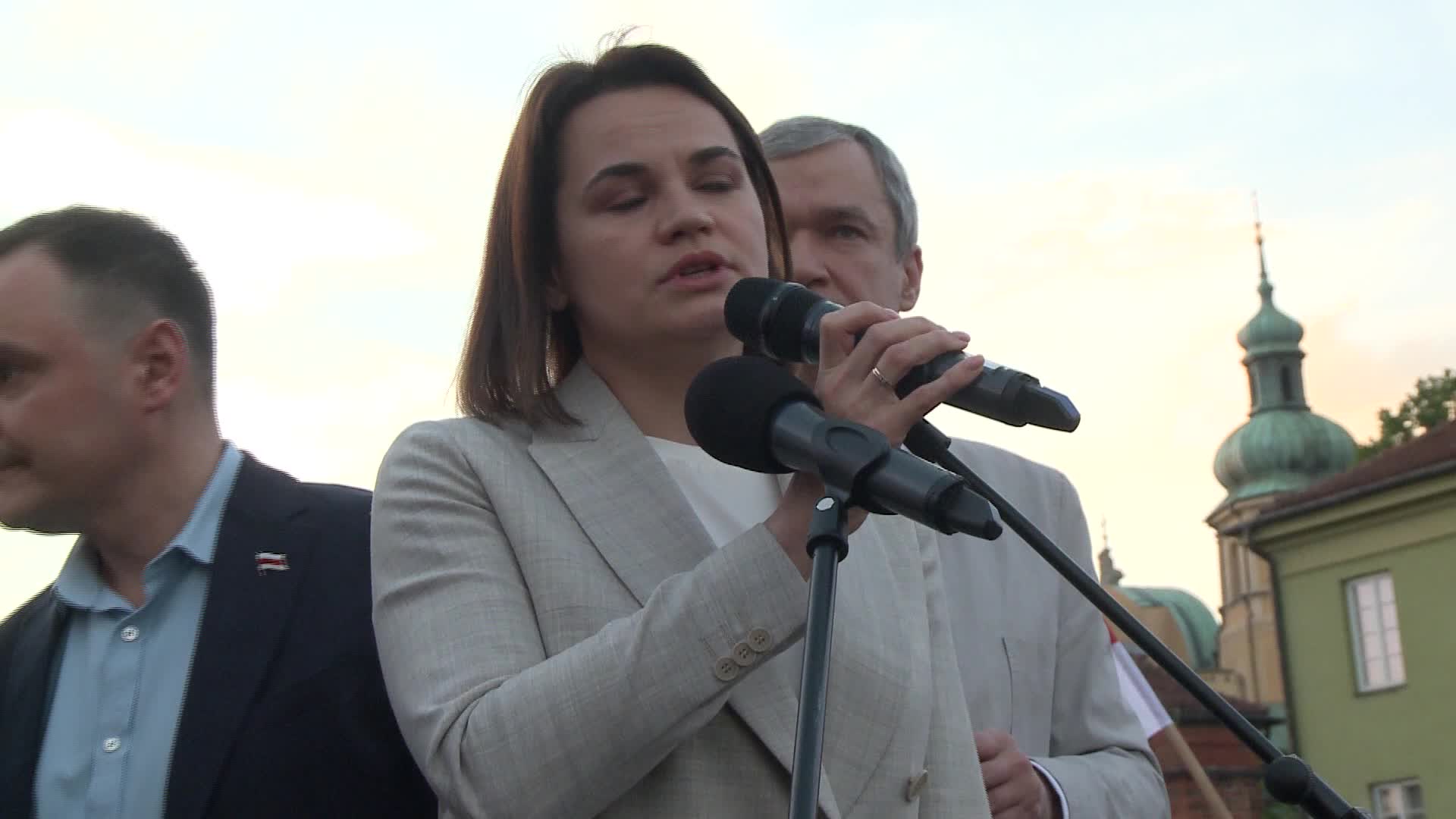 Belarusian opposition leader addresses supporters in Warsaw