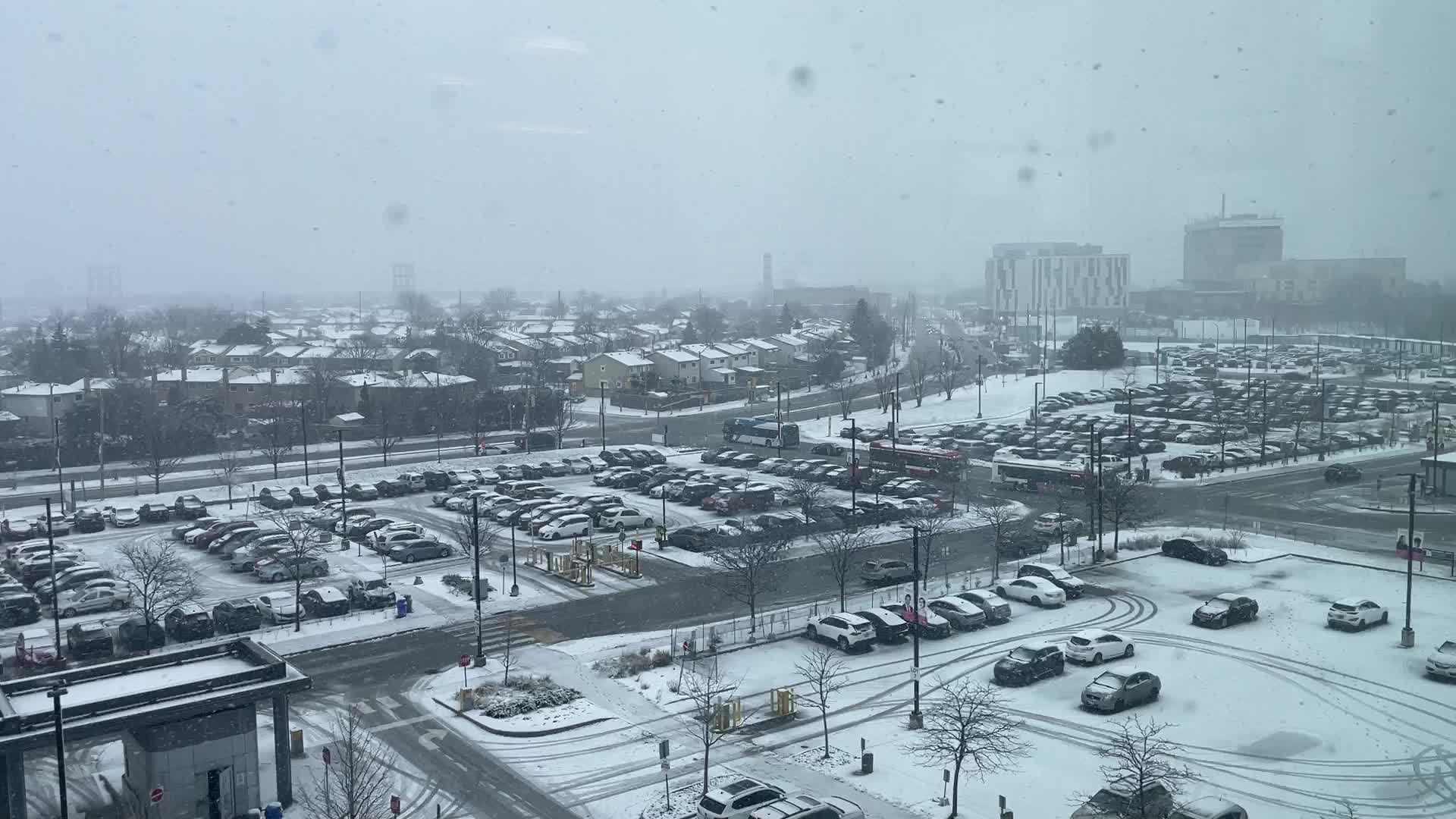 Snowstorm hitting in Toronto, Canada 
