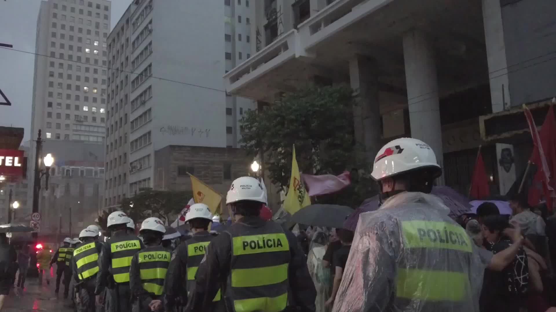 Members of the Passe Livre Movement demand free public transport
