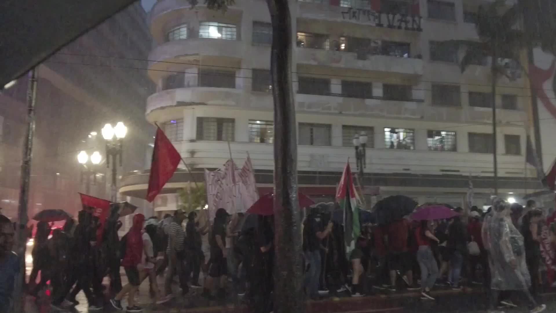 Members of the Passe Livre Movement demand free public transport