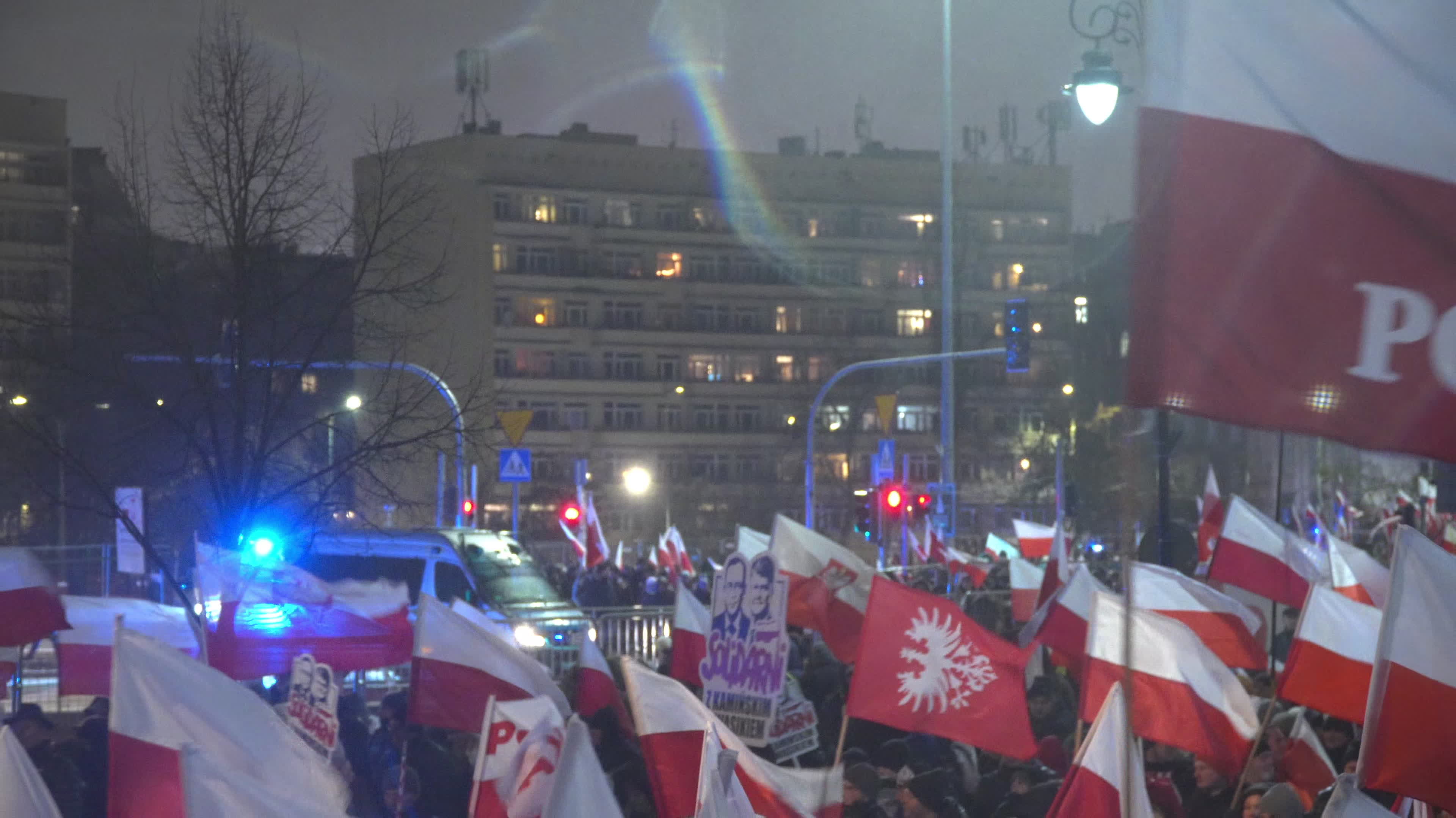 Tens of thousands march in protest of imprisoned politicians in Warsaw