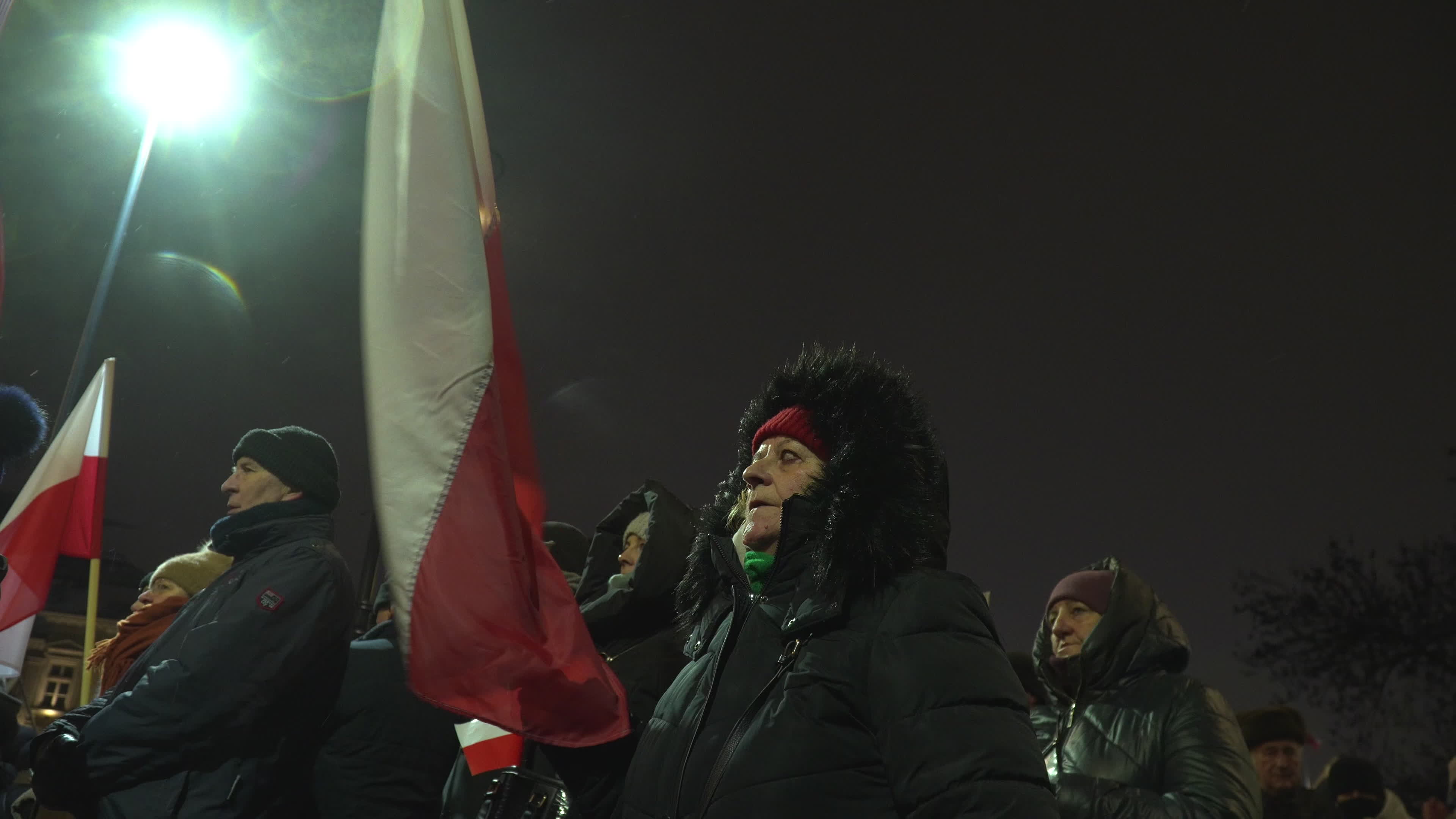 Tens of thousands march in protest of imprisoned politicians in Warsaw