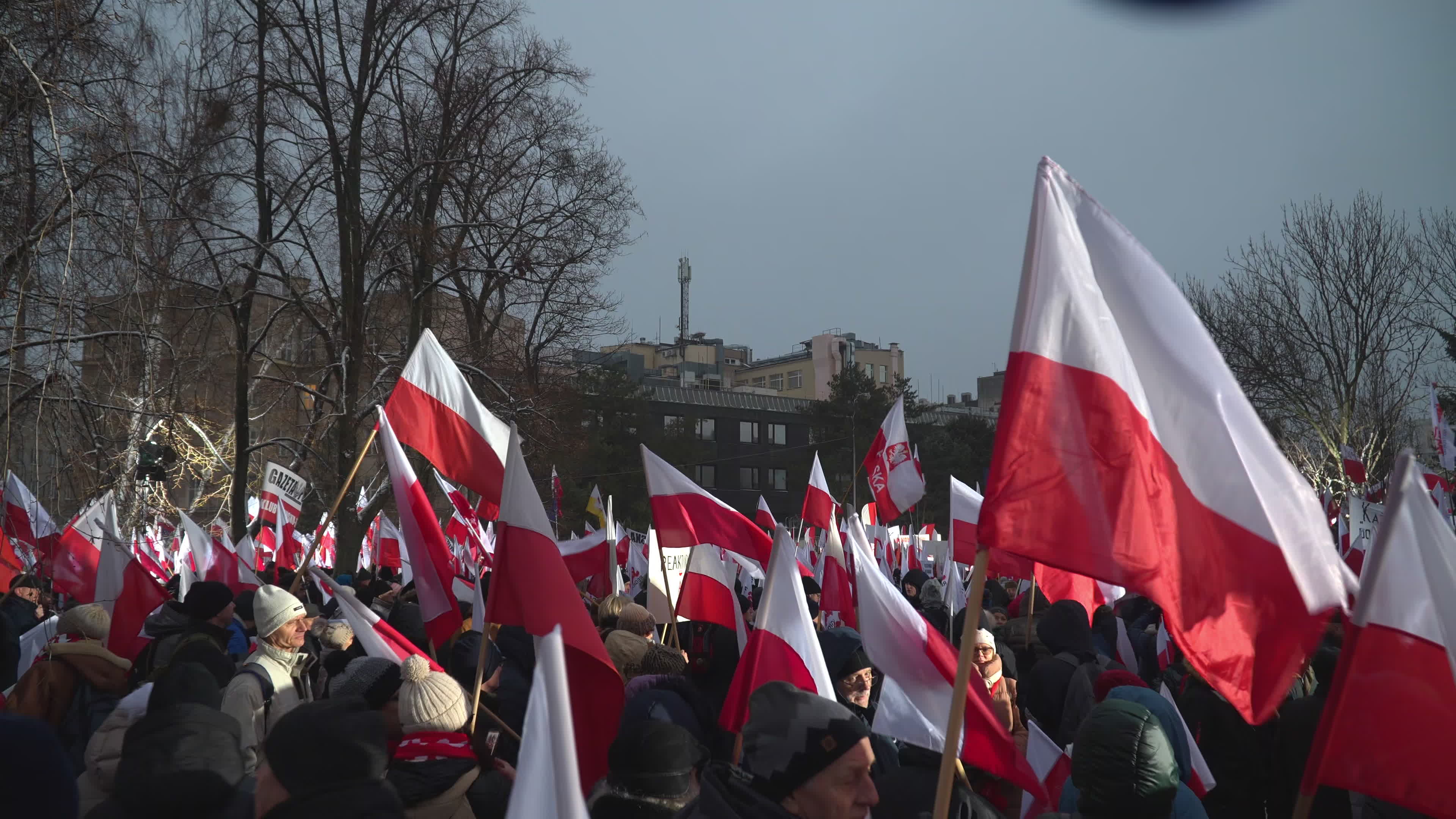 Tens of thousands march in protest of imprisoned politicians in Warsaw