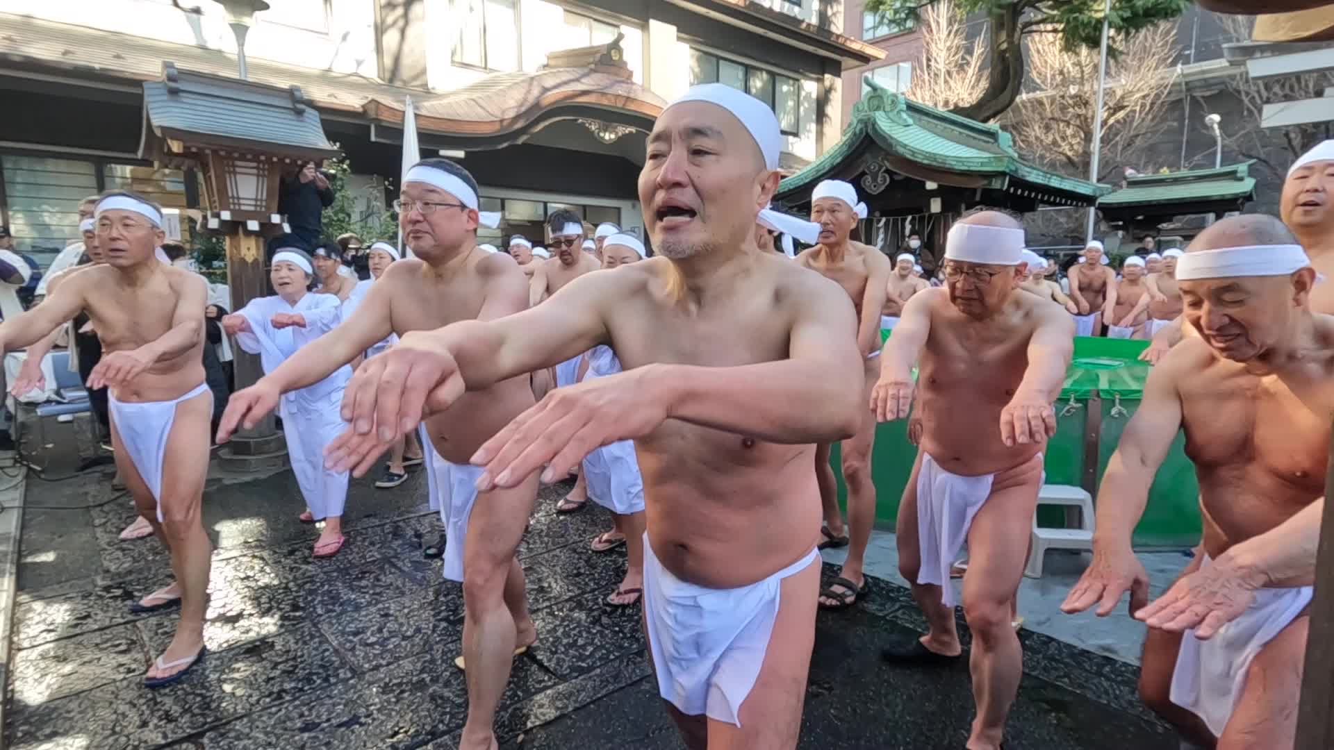 Midwinter Ice Water Bathing Ceremony in Tokyo