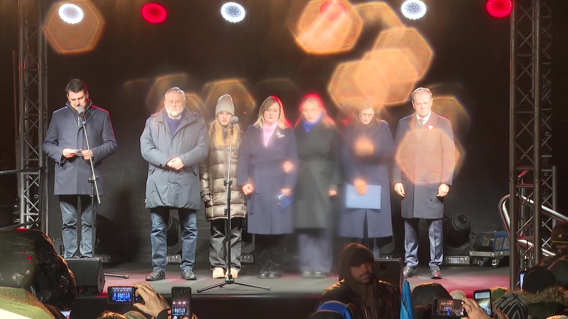 Thousands commemorate murdered mayor of Gdańsk on the fifth anniversary of his death