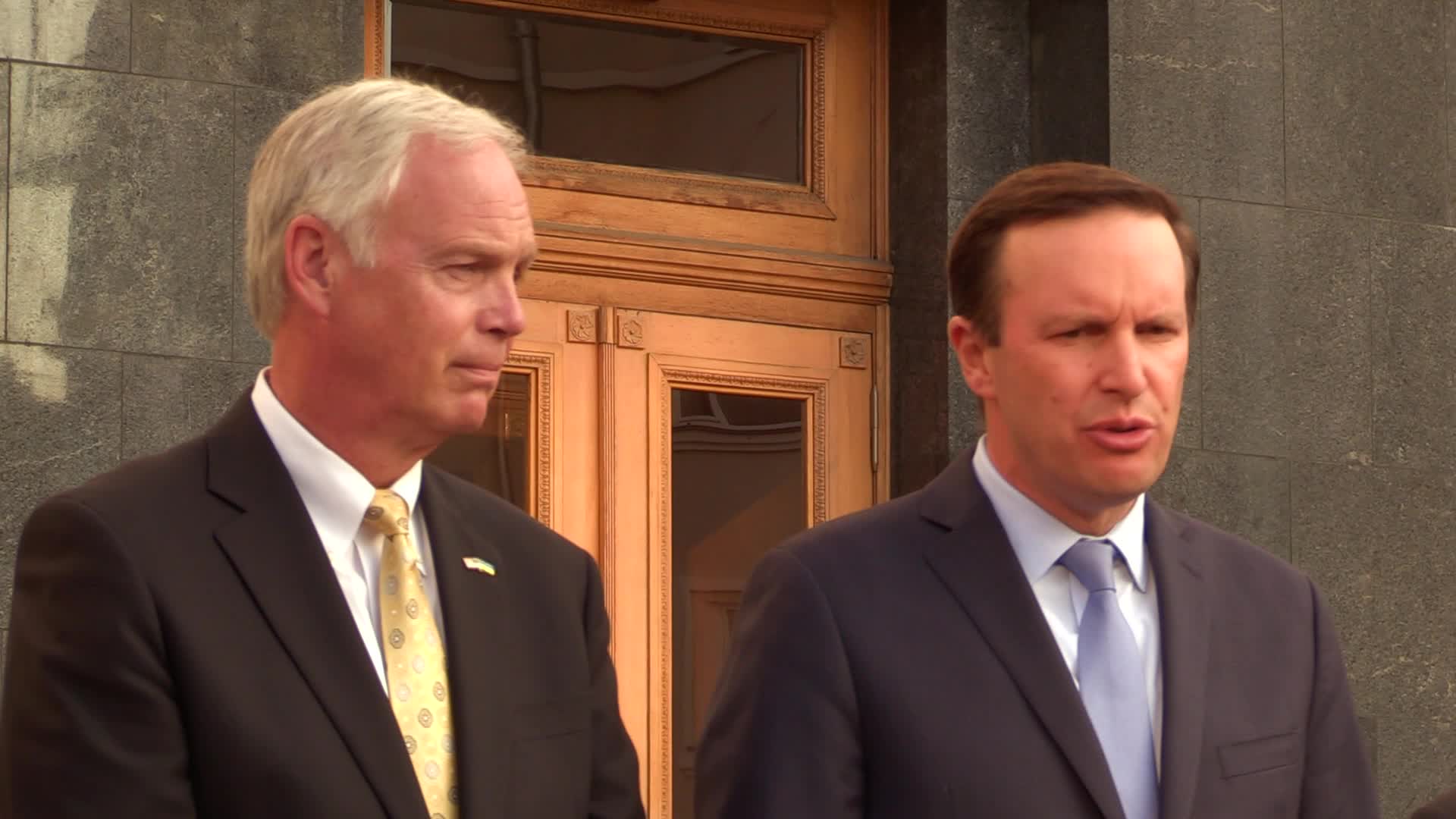 US Senators Ron Johnson and Chris Murphy press-conference in Ukraine