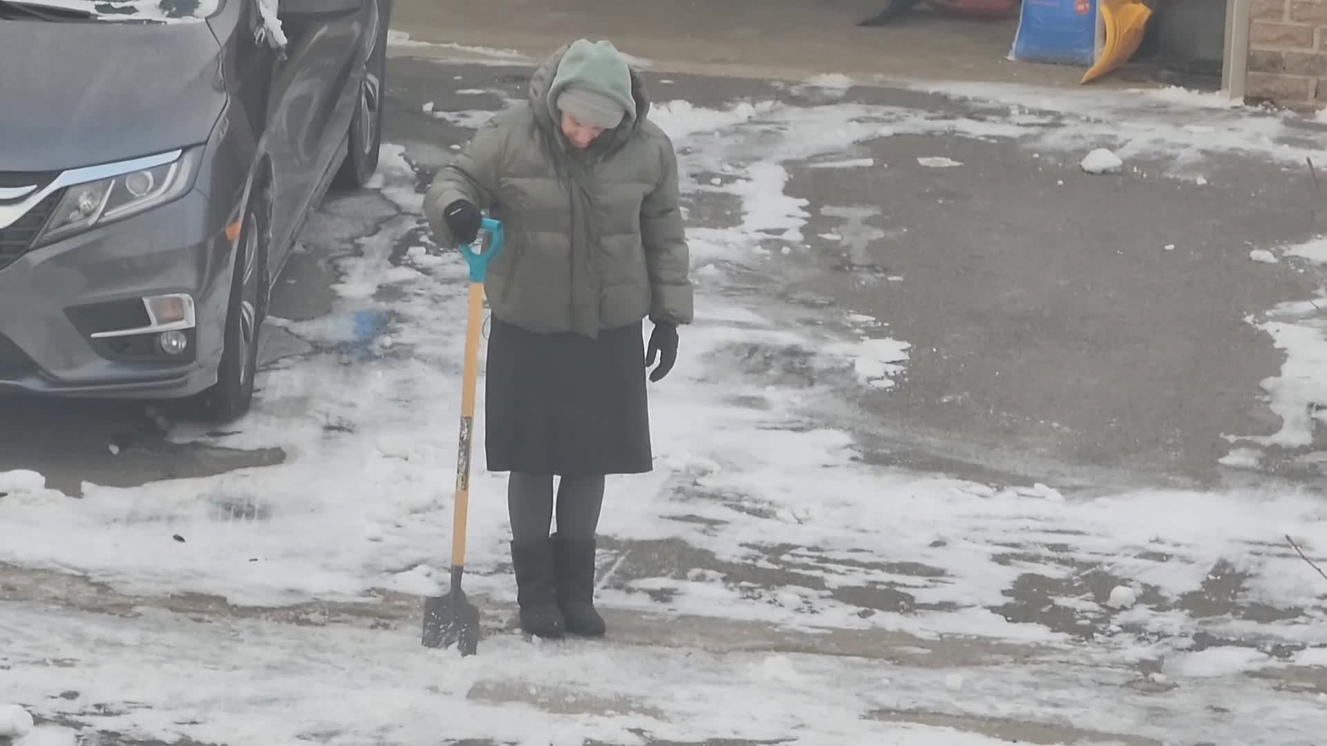 Frigid temperatures and snowy weather continue in Toronto