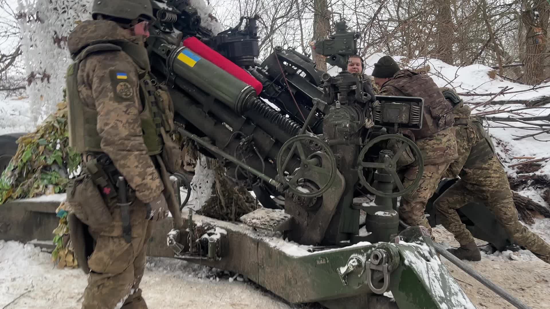 M777 American howitzer in Zaporizhzhia
