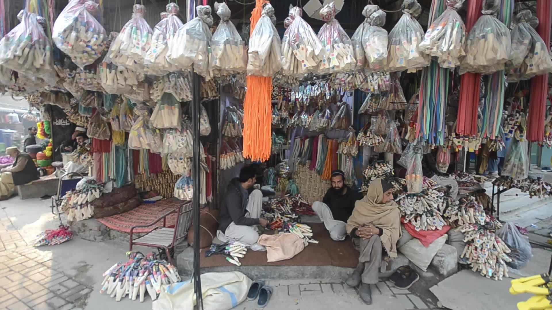 Slingshot on sale at market in Peshawar 