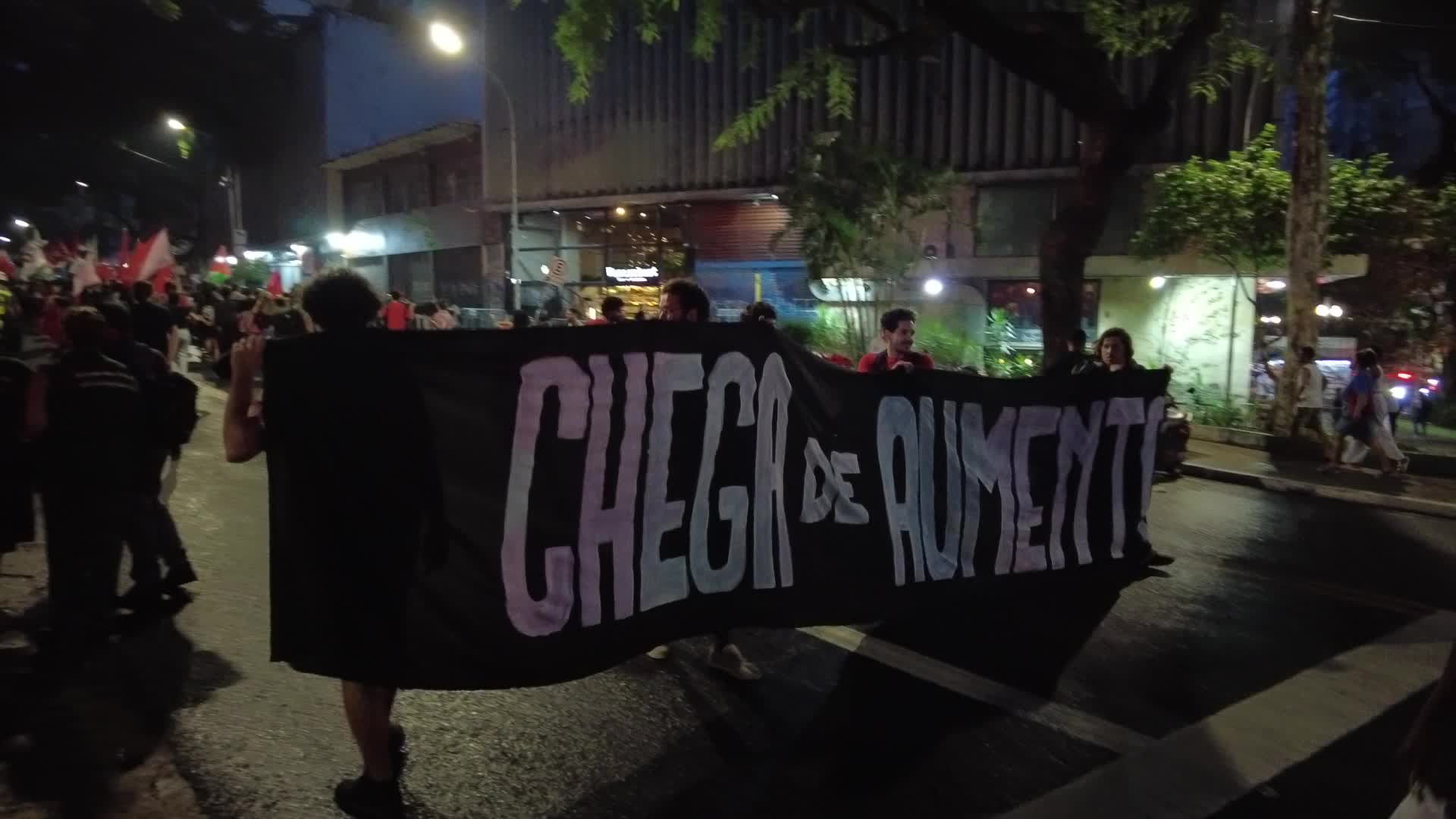 Free Fare Movement calls for free public transport in Brazil