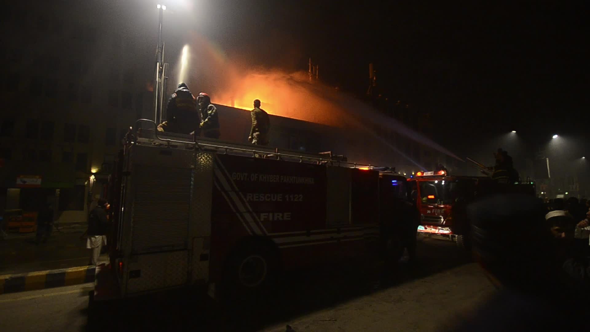 Fire destroys mobile phone market in Peshawar