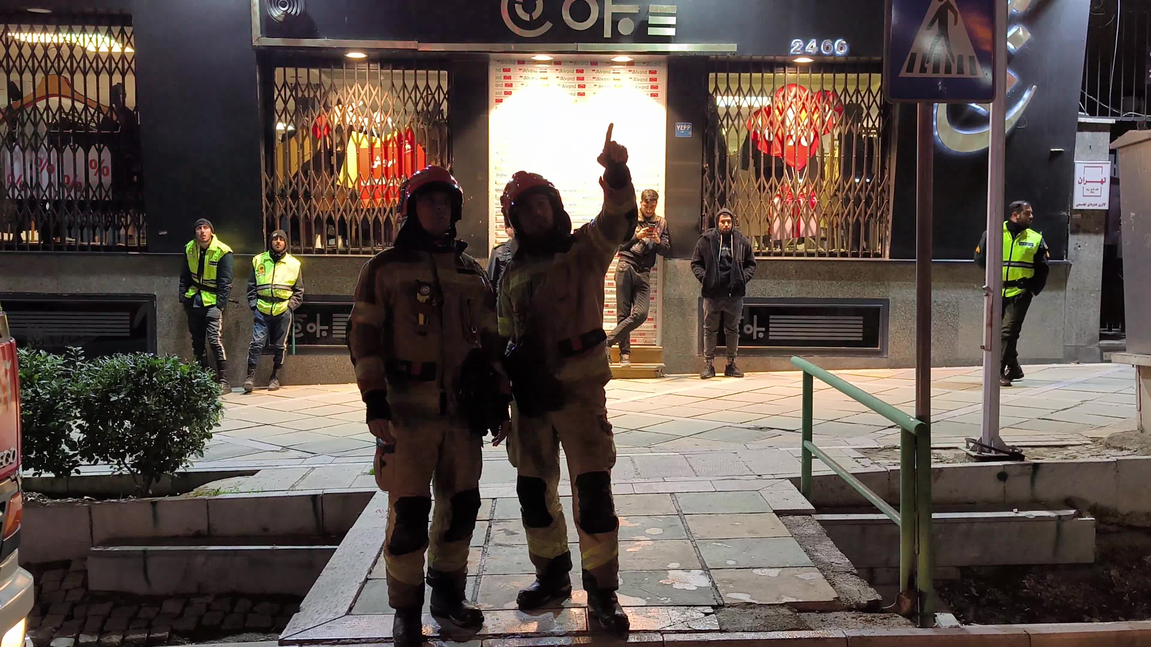 Fire in Tehran's Gandhi Hotel Hospital