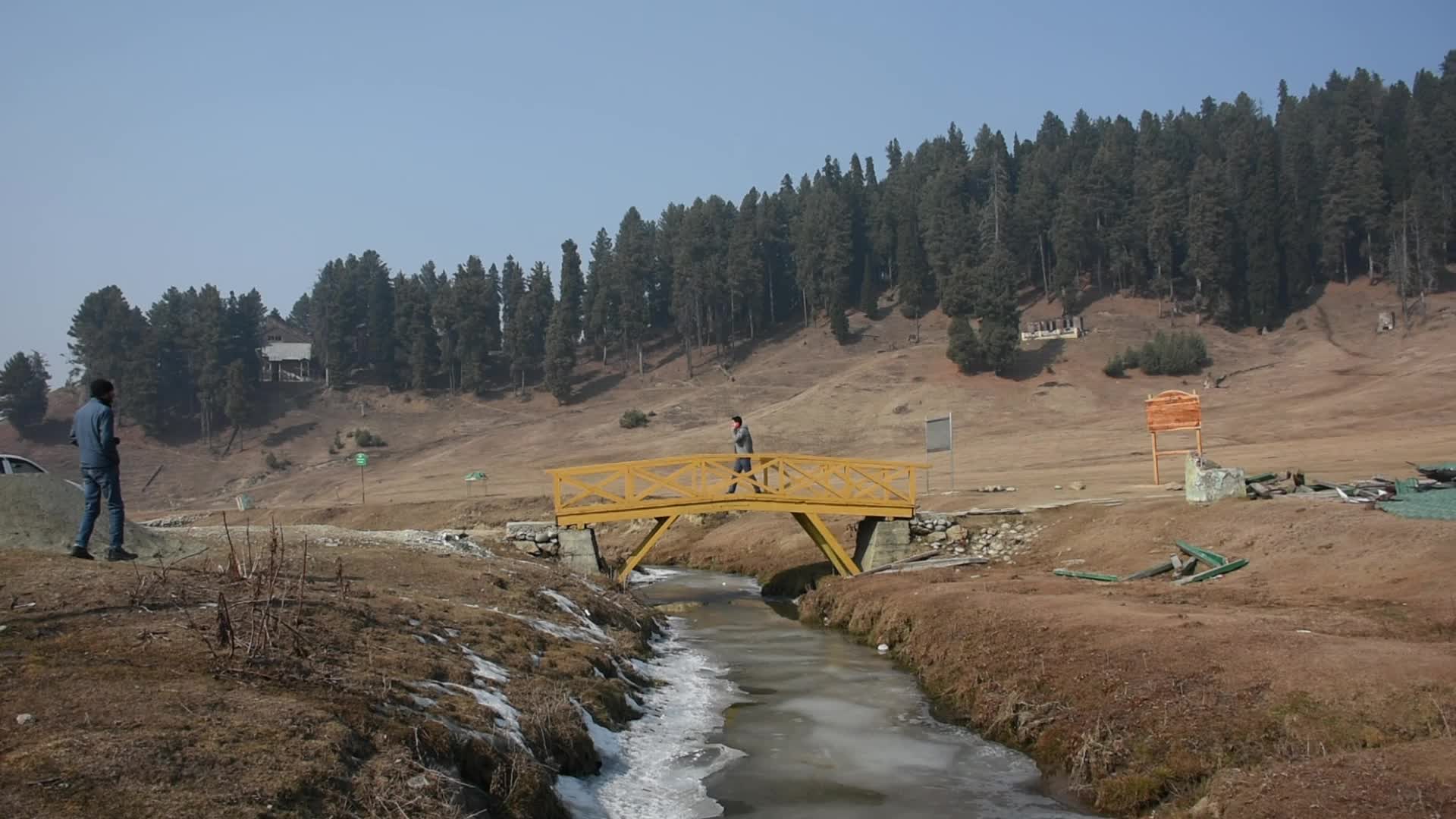 Dry Winter Season In Kashmir