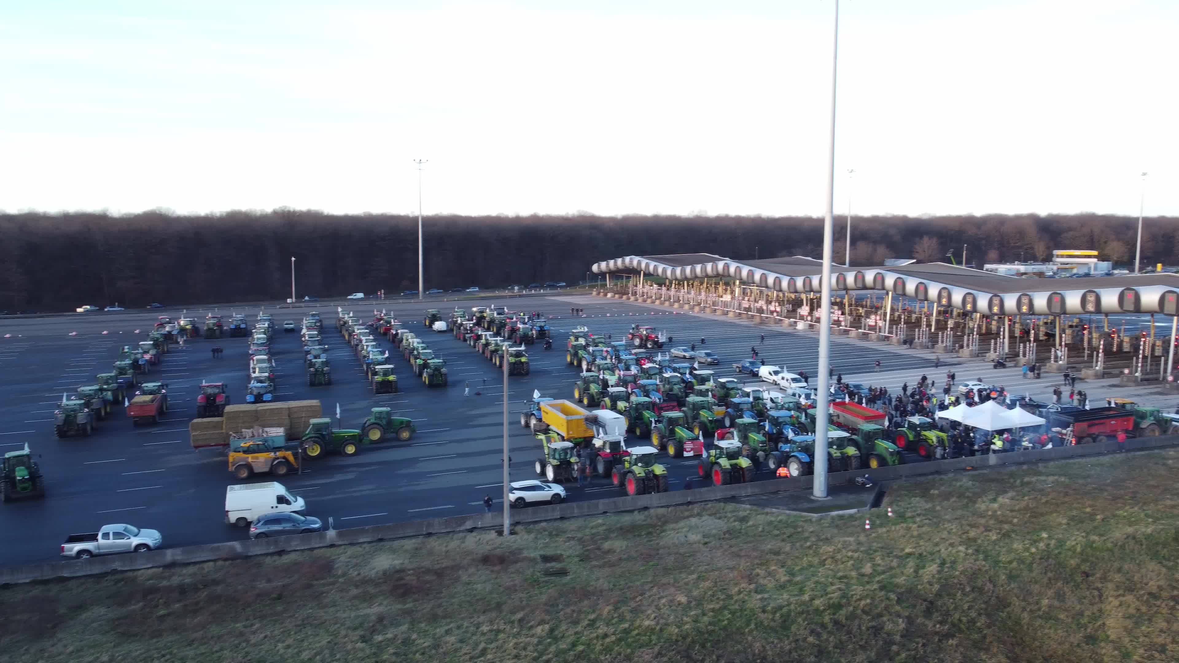 Protesting farmers blockade the A10 highway close to Paris