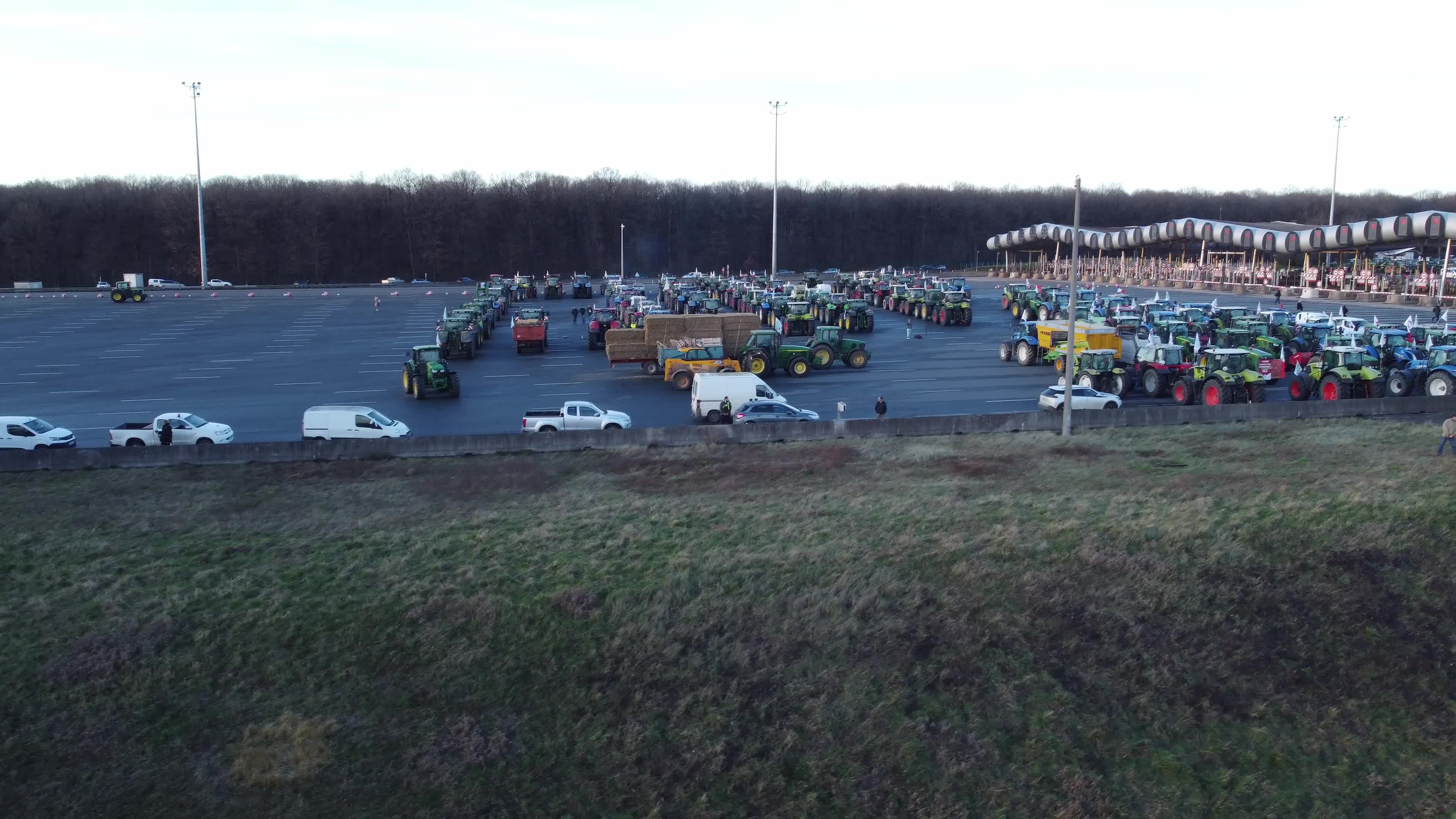 Protesting farmers blockade the A10 highway close to Paris