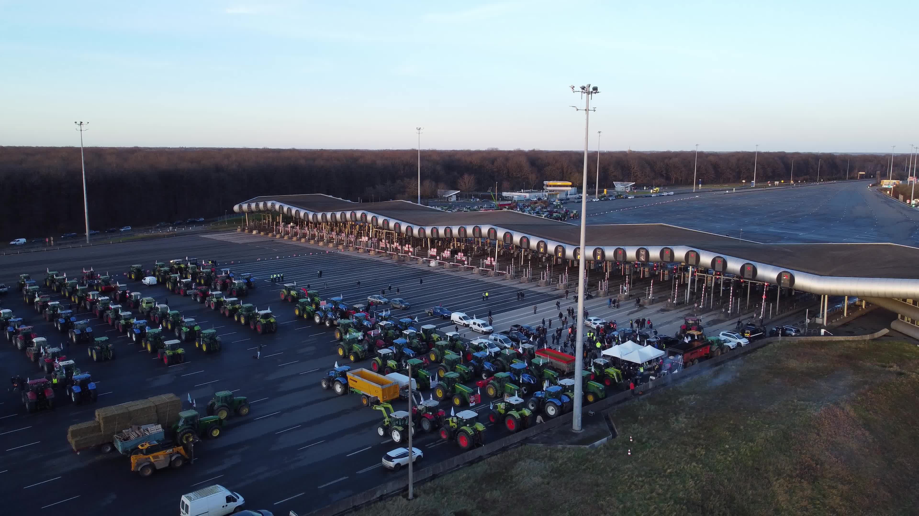 Protesting farmers blockade the A10 highway close to Paris
