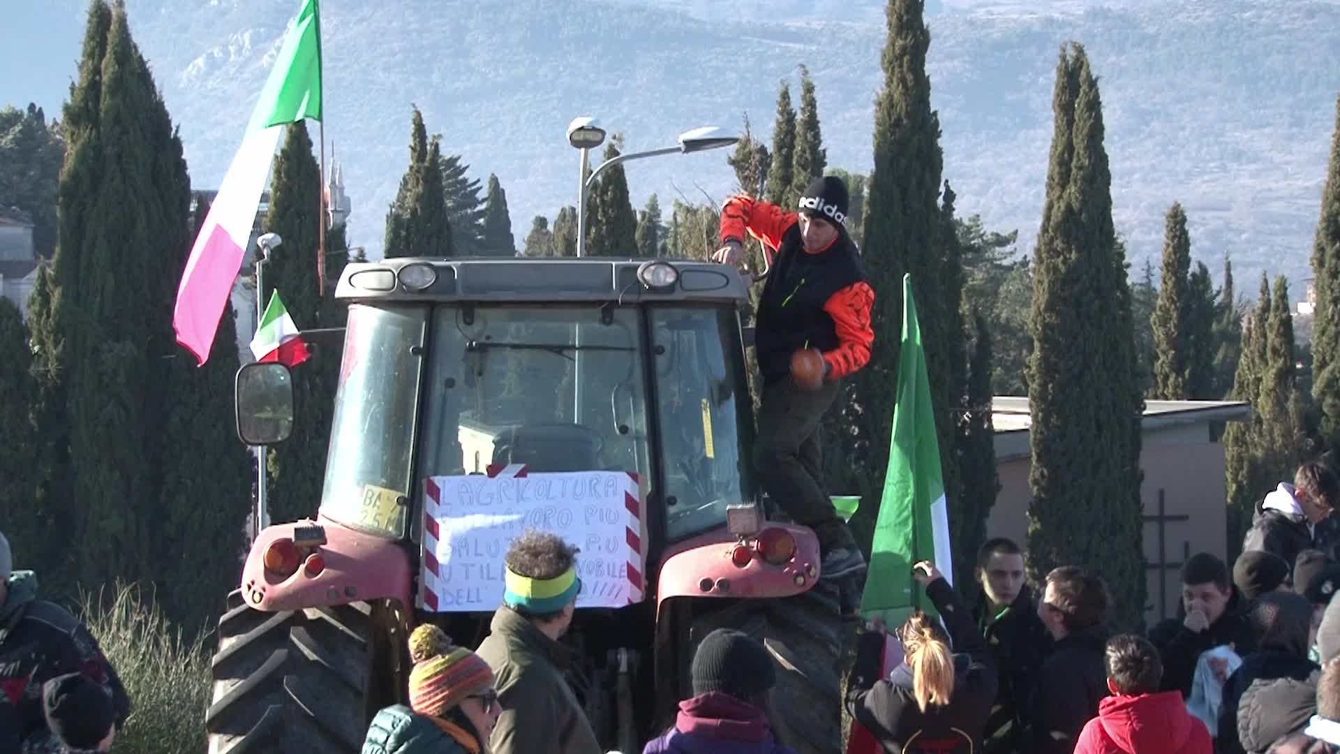 Farmer Protests Continue Across Italy