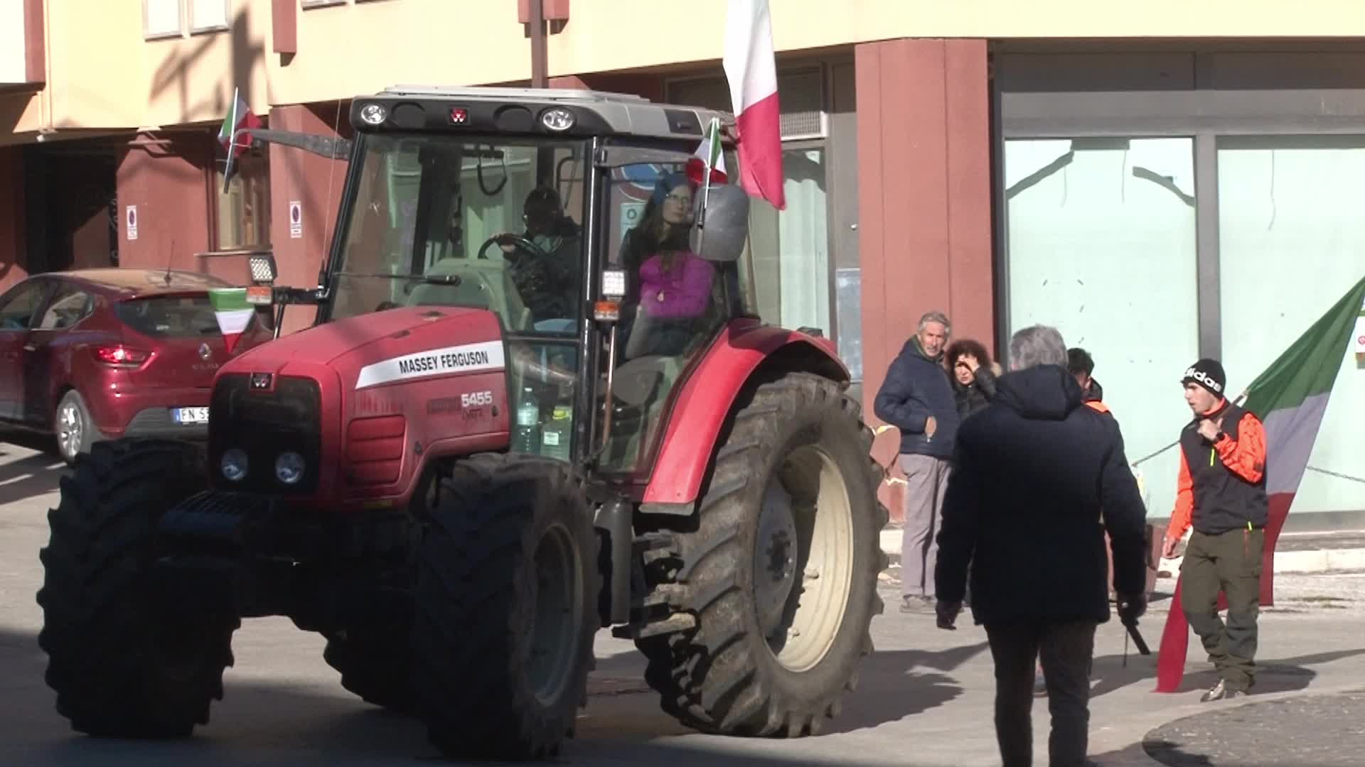 Farmer Protests Continue Across Italy