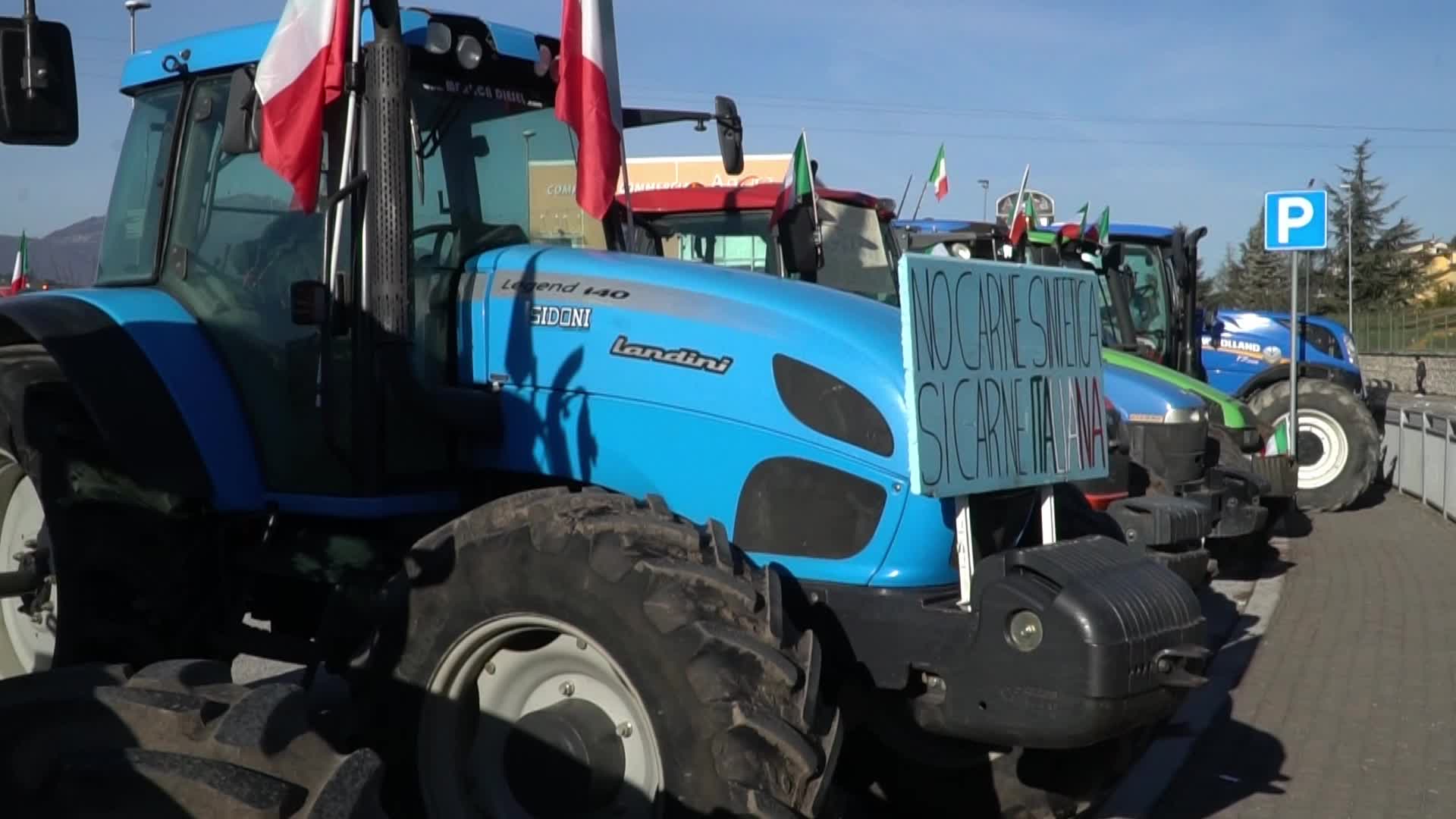 Farmer Protests Continue Across Italy