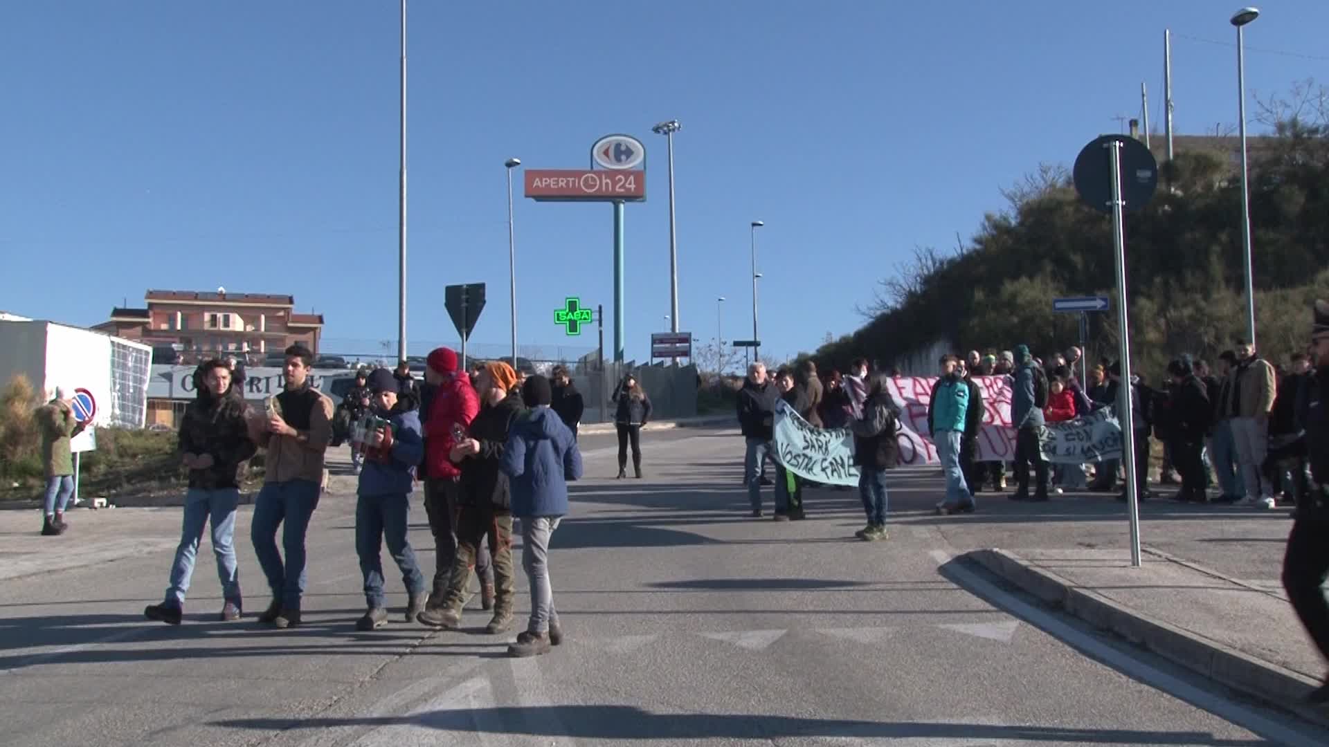 Farmer Protests Continue Across Italy