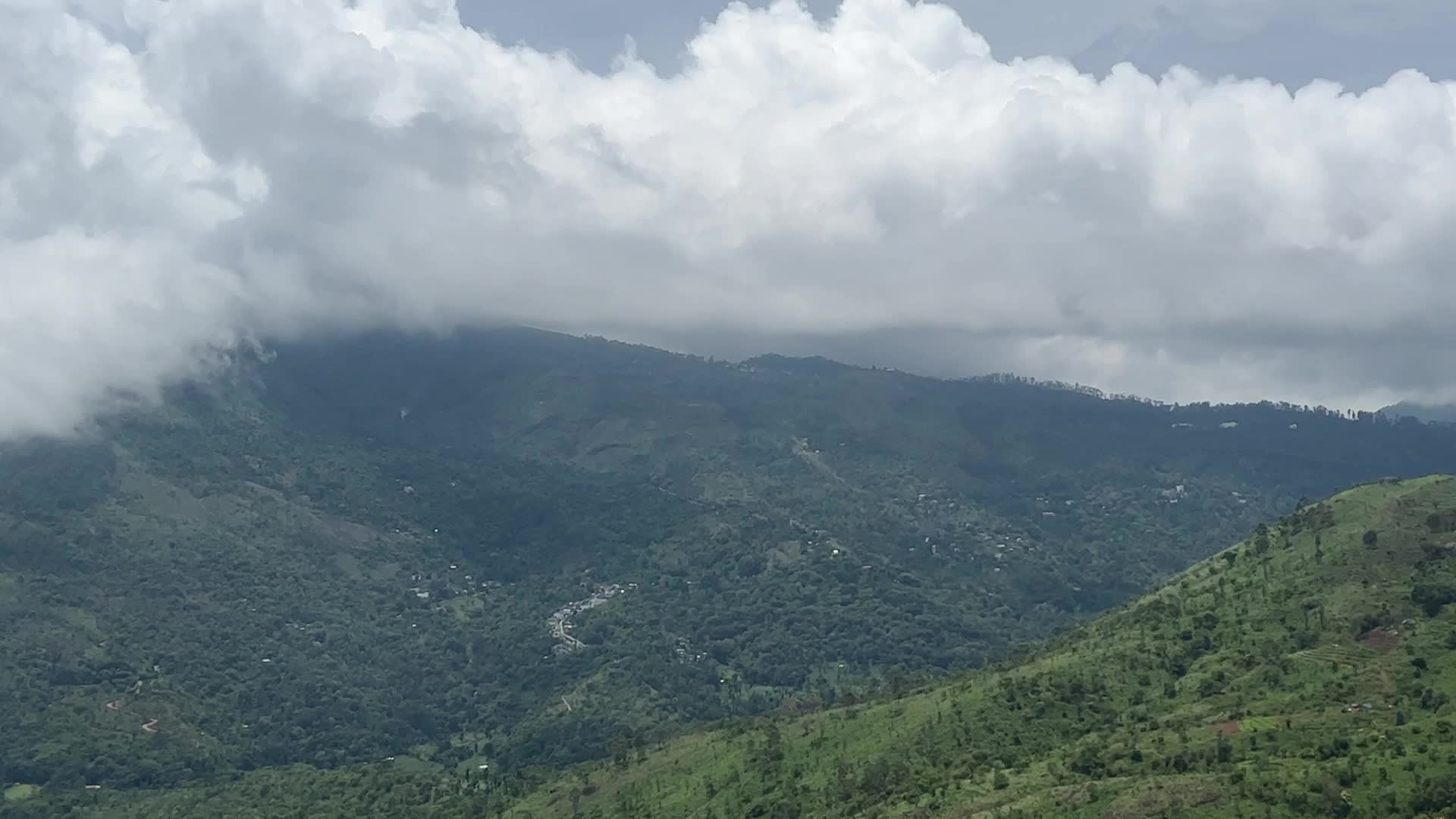 Mountainous landscape in Dindigul