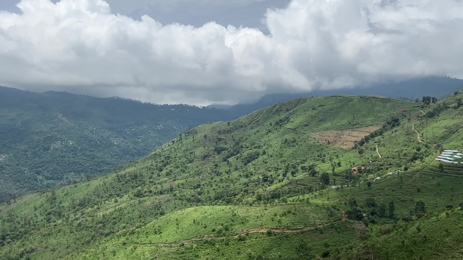 Mountainous landscape in Dindigul