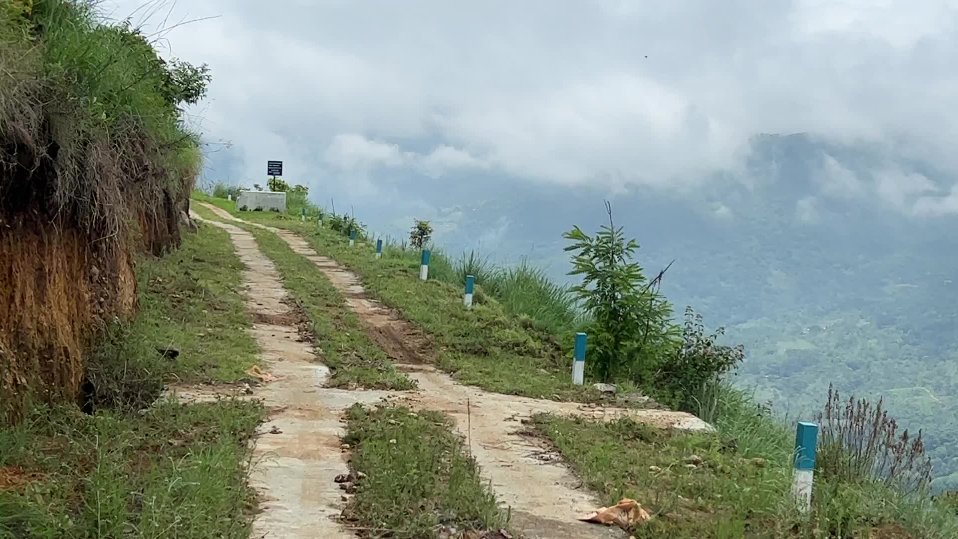 Mountain road cutting through the jungle in Dindigul,